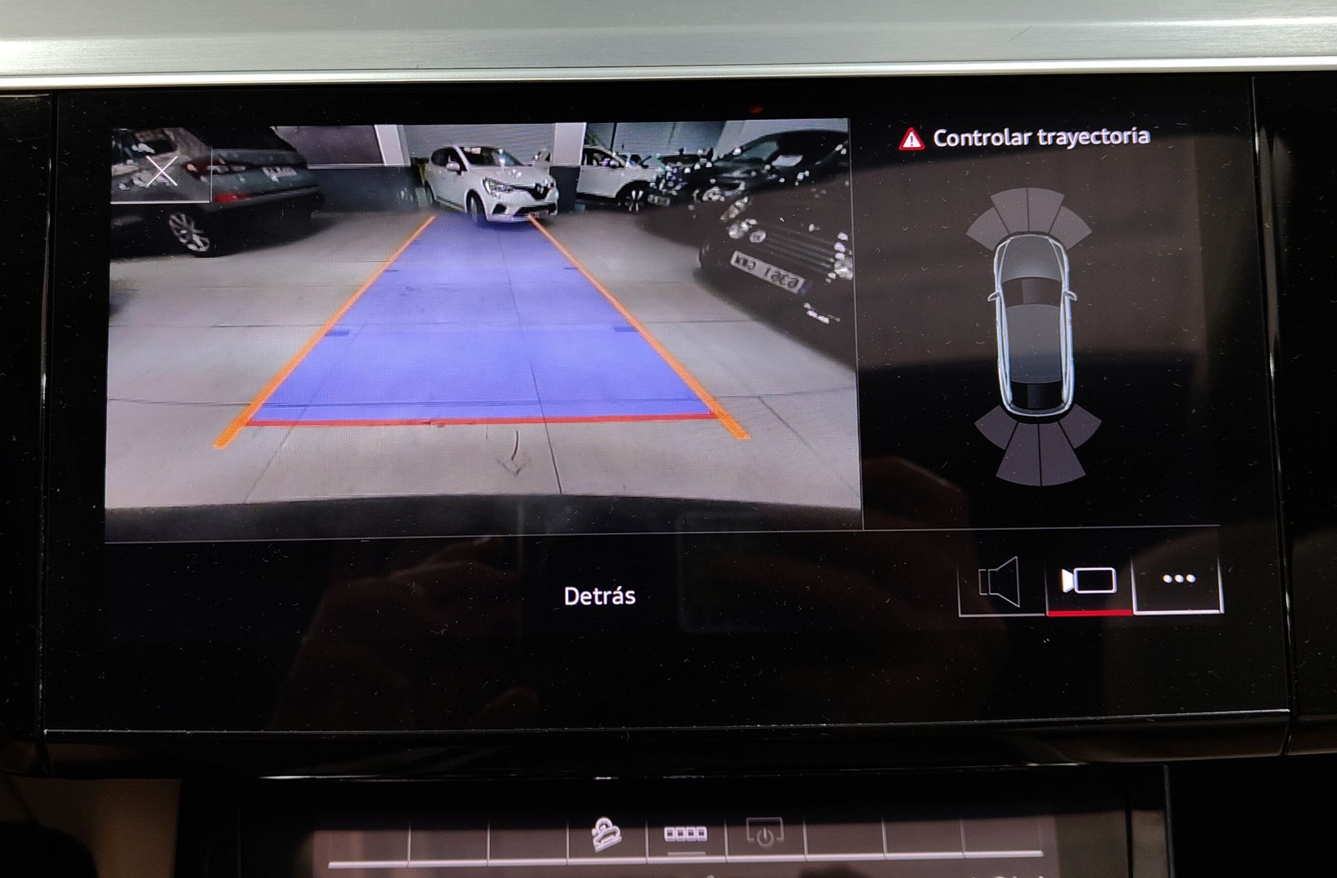 Audi e-tron Advanced e-tron 50 quattro - foto 10