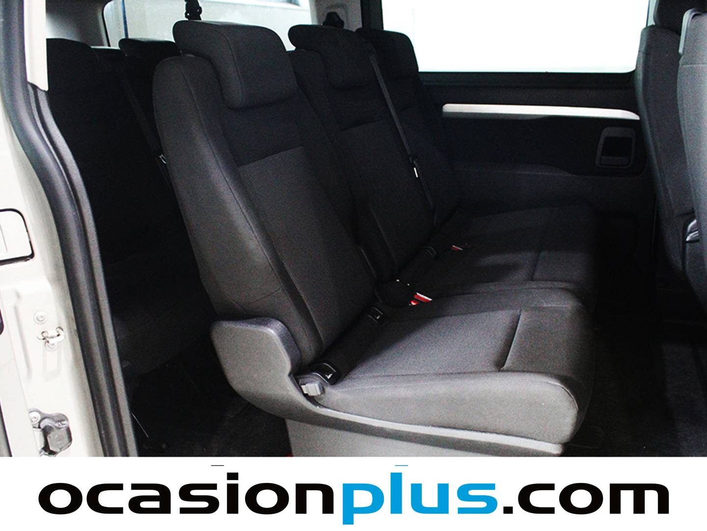Fotos maletero Peugeot Traveller Peugeot Traveller BlueHDi 120 S&S Business Long (120 CV) 9 Plazas