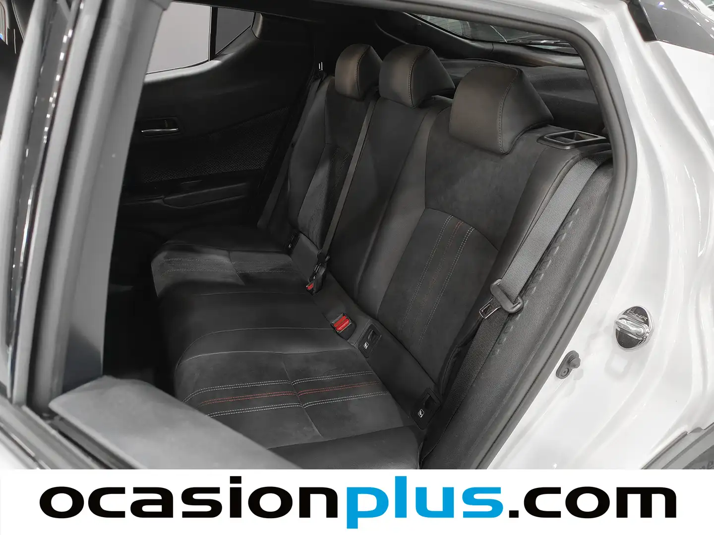 Foto Toyota C-HR Toyota C-HR 180H GR Sport (184 CV)