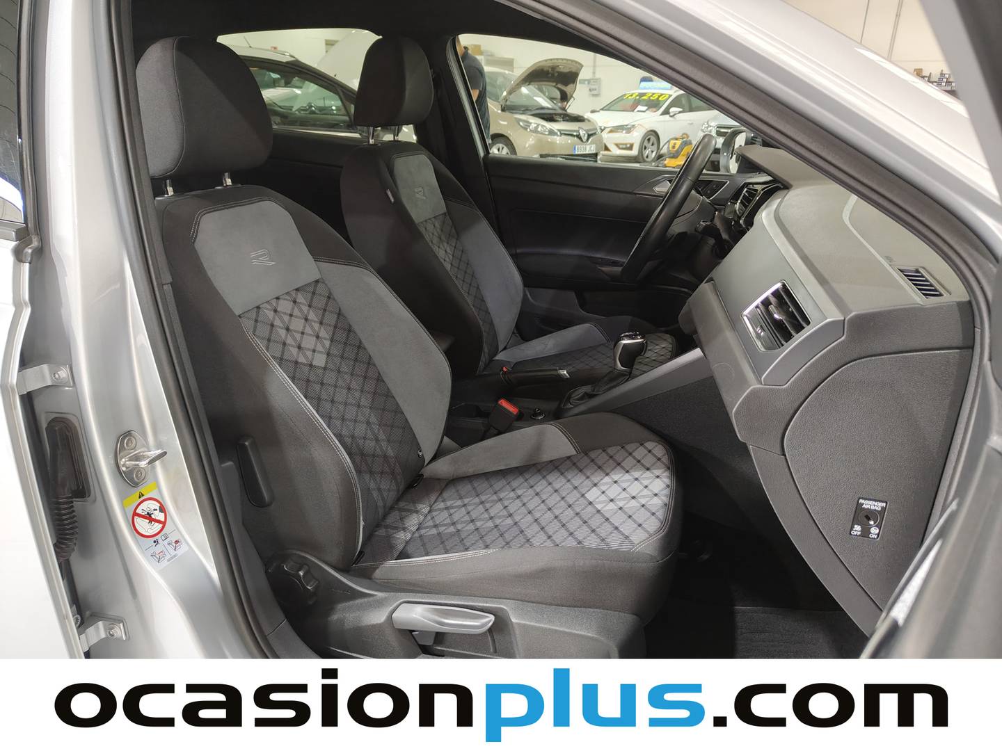 Foto Volkswagen Taigo Volkswagen Taigo R-Line 1.5 TSI (150 CV) DSG