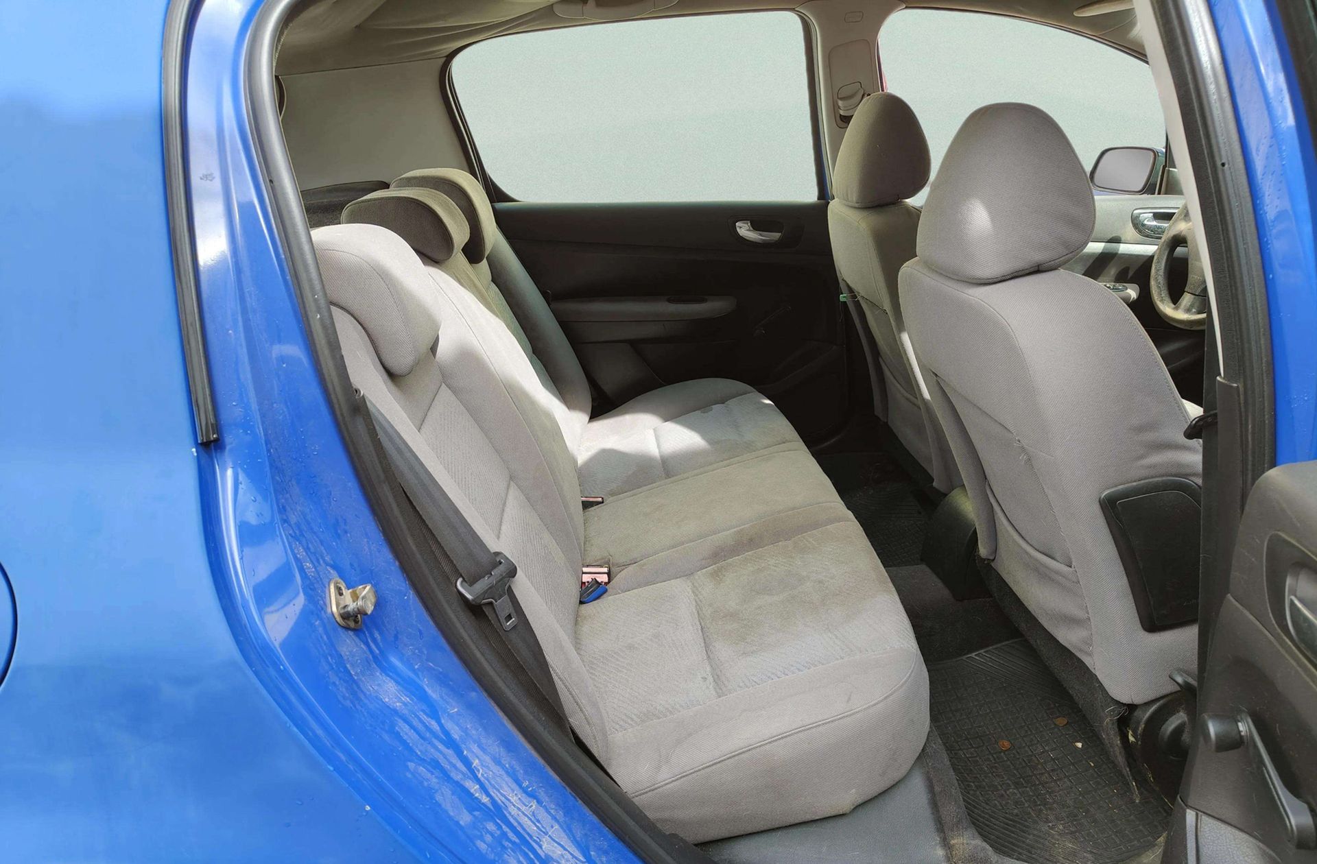 Peugeot 307 2.0 HDi XR Clim - foto 13
