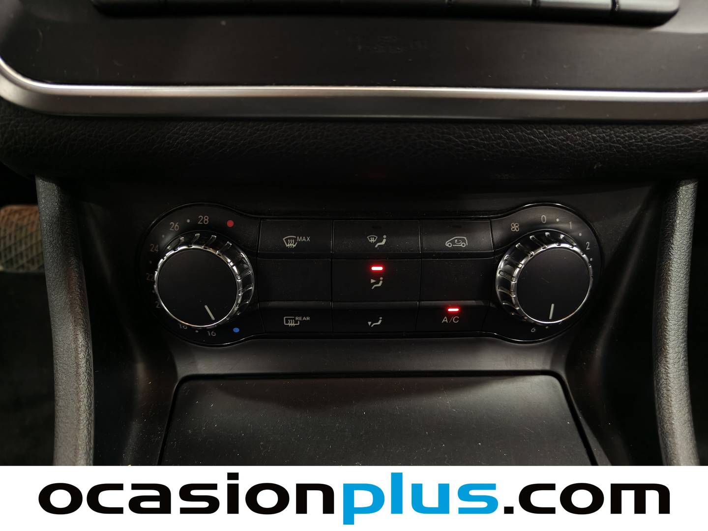 Foto Mercedes CLA Mercedes-Benz CLA 220 CDI Urban (170 CV)