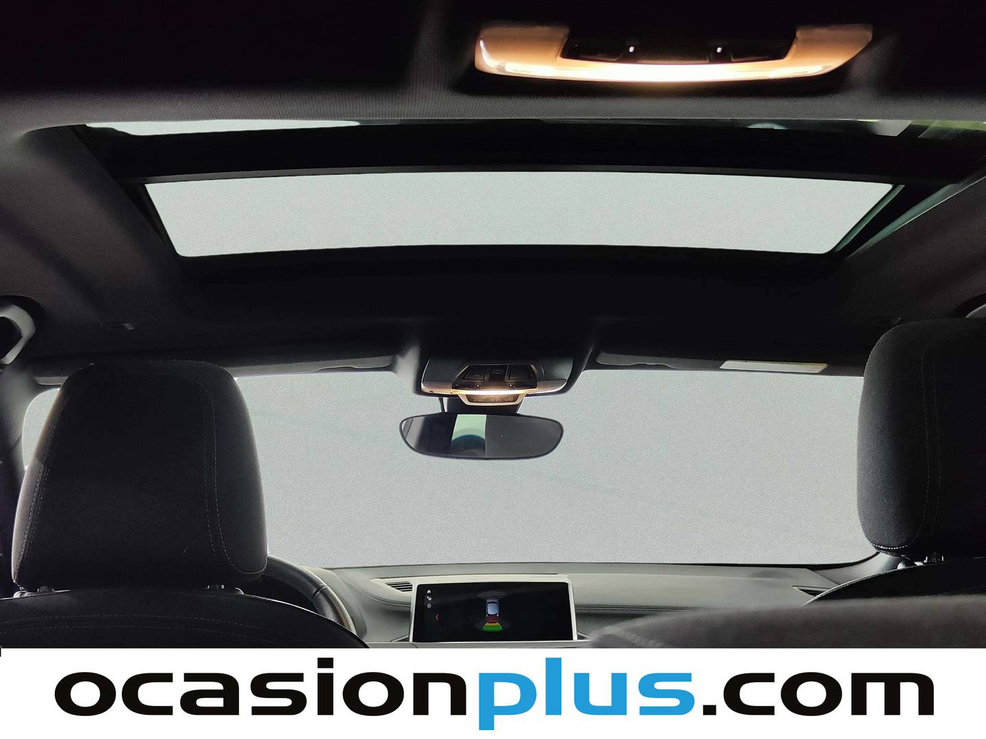 Extras y acabados del BMW X2 BMW X2 sDrive18i (136 CV)