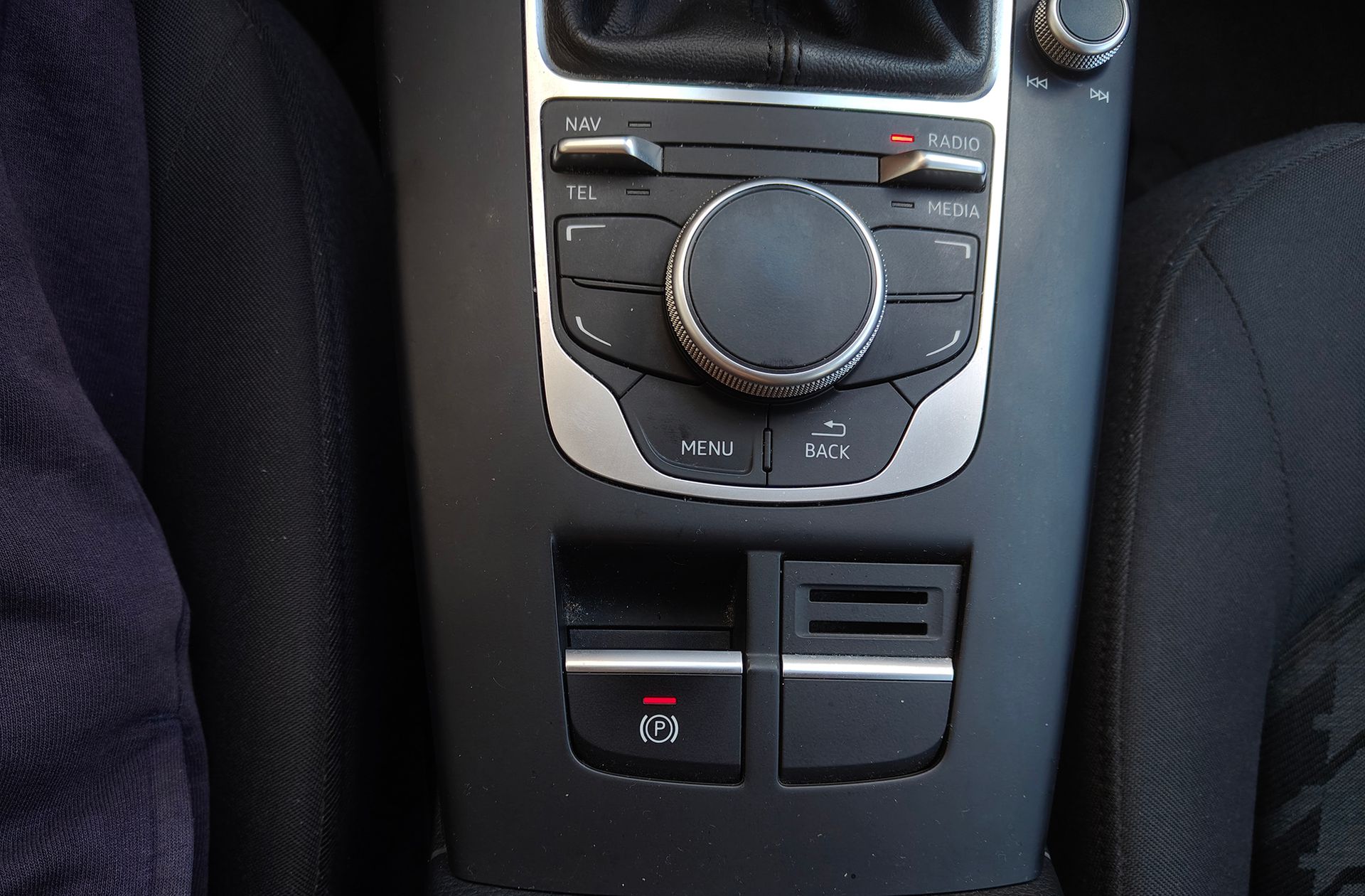 Audi A3 Sportback Attracted 1.6 TDI - foto 28