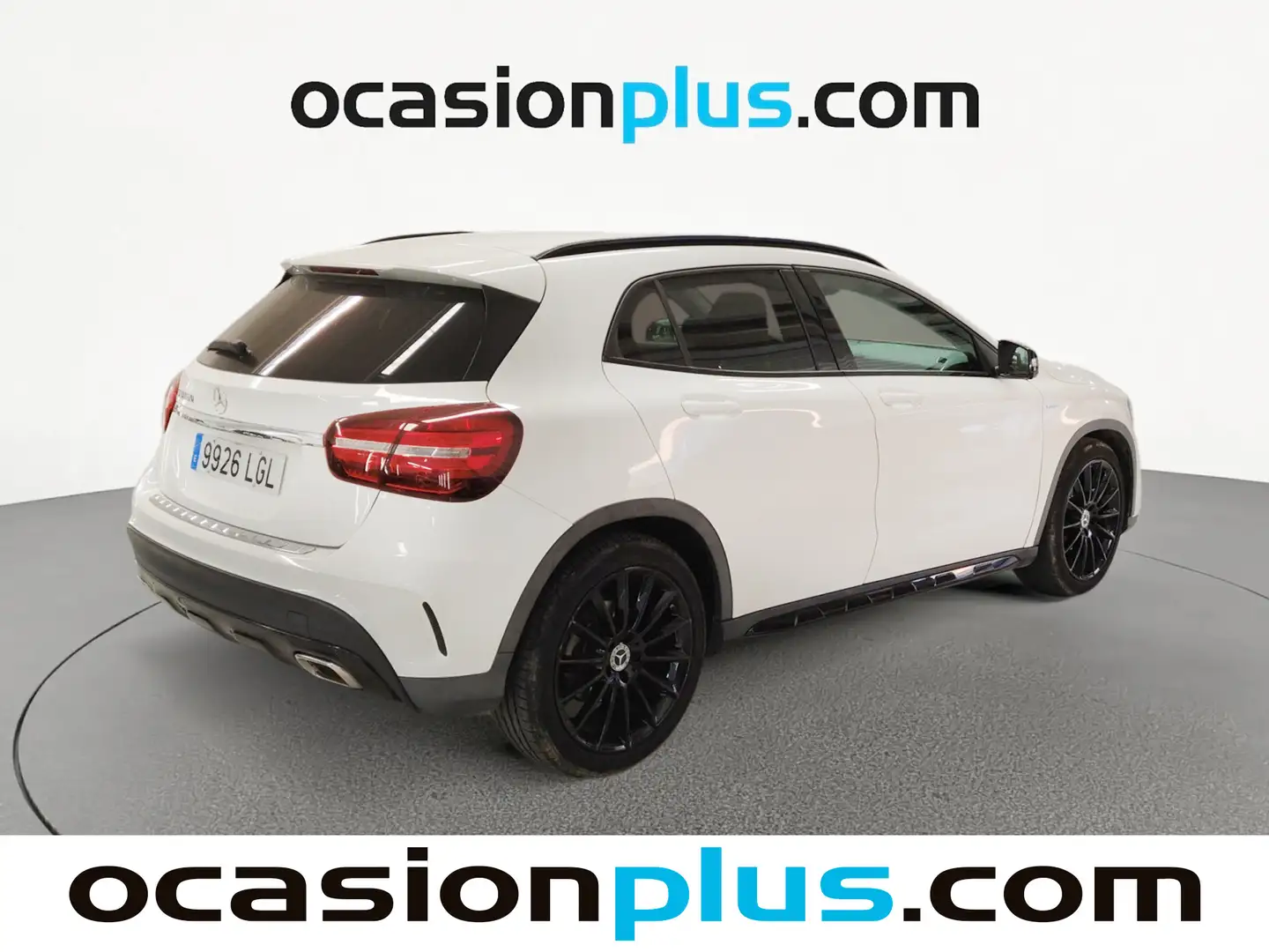 Foto Mercedes GLA Mercedes-Benz GLA 180 (122 CV) PACK AMG
