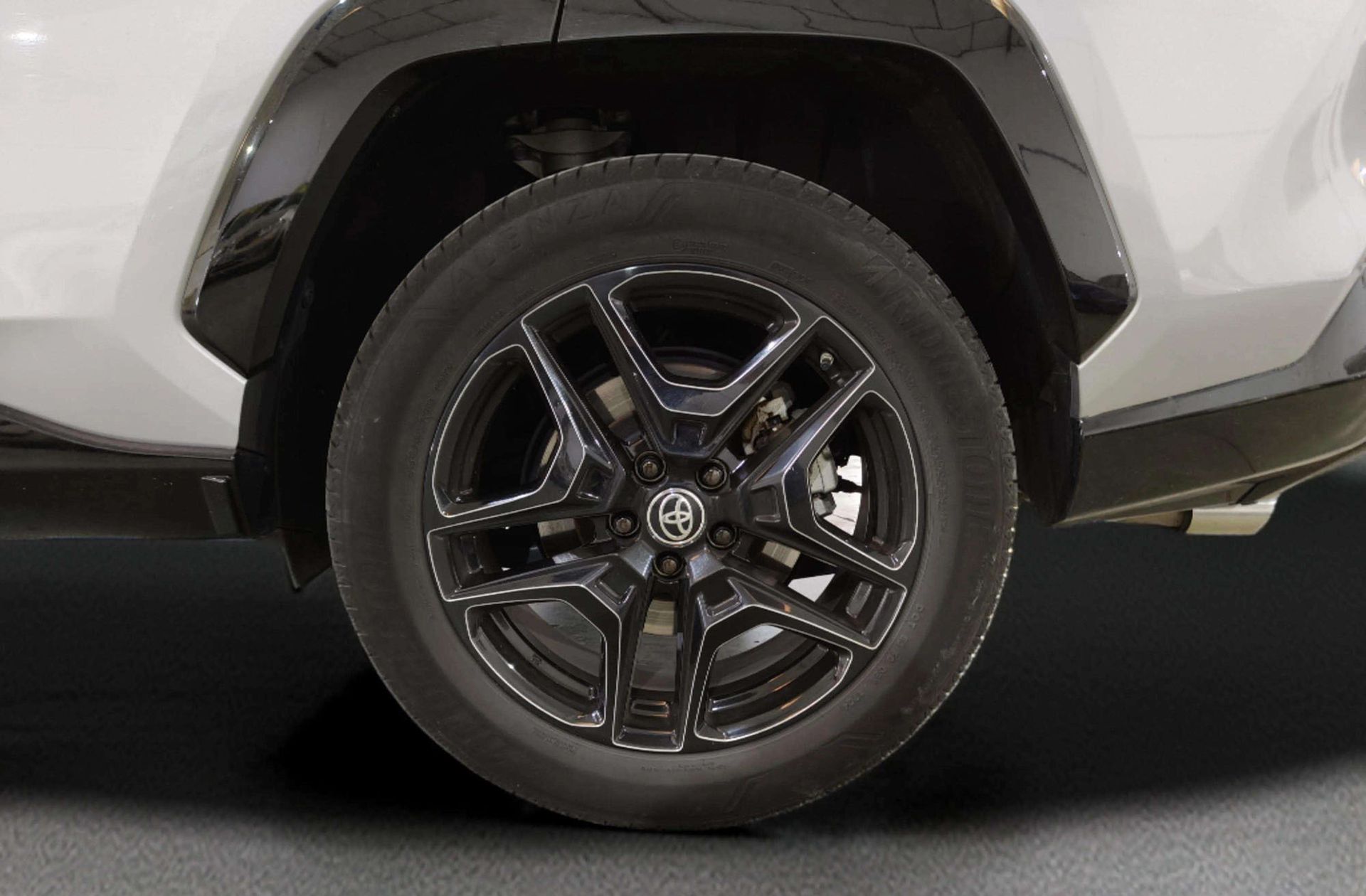 Toyota RAV4 2.5 220H GR-Sport Plus 4x4 e-CVT - foto 41