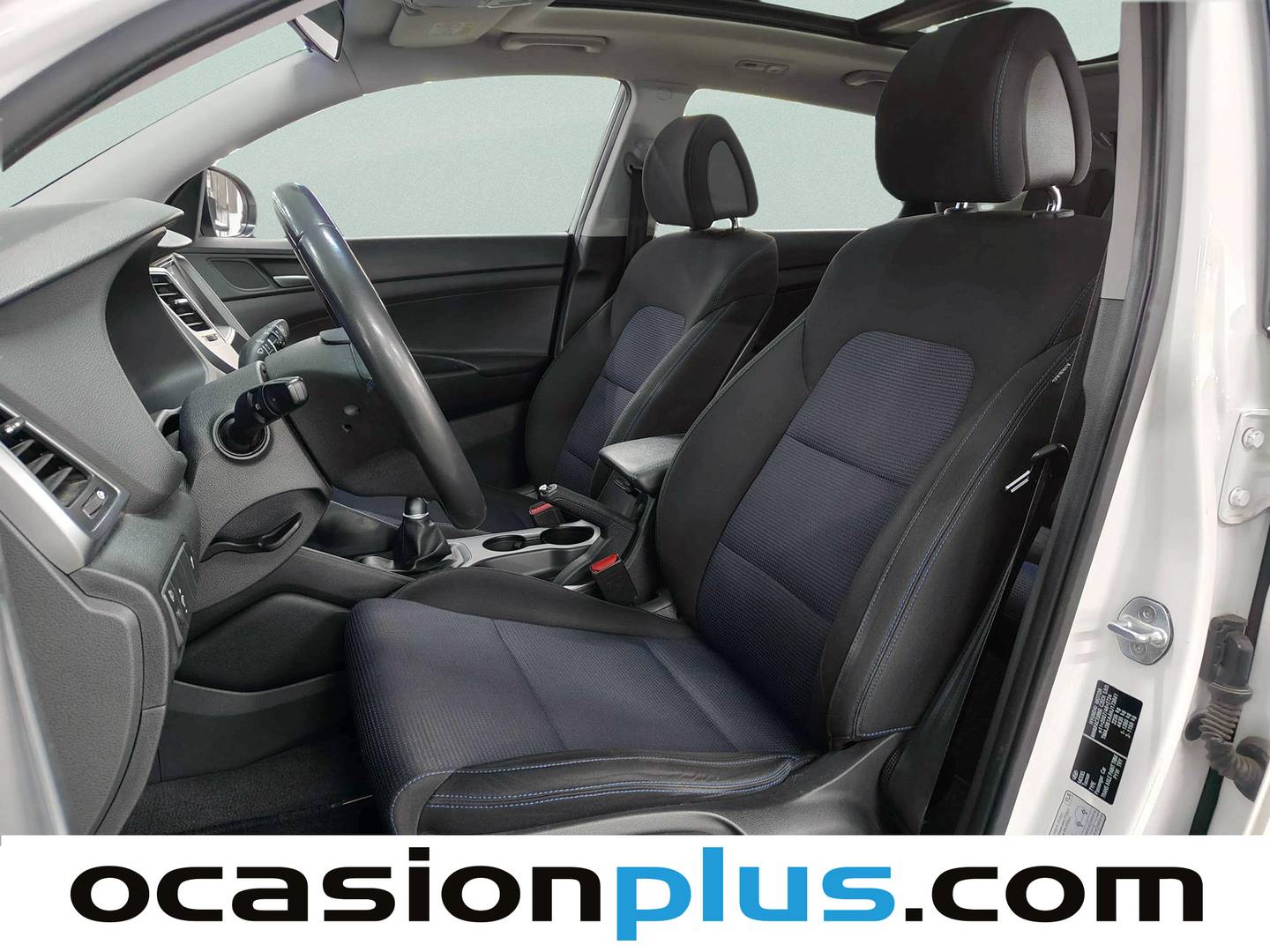 Foto asientos delanteros Hyundai Tucson Hyundai Tucson 2.0 CRDI BlueDrive Klass Sky 4x2 (136 CV)