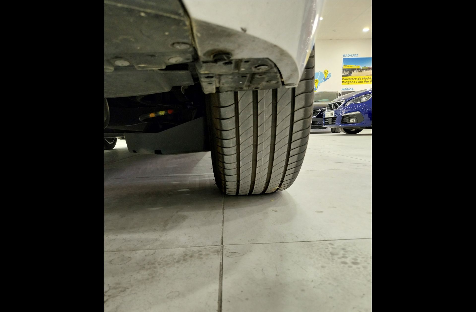 Opel Astra 1.2 Turbo XHT GS - foto 33