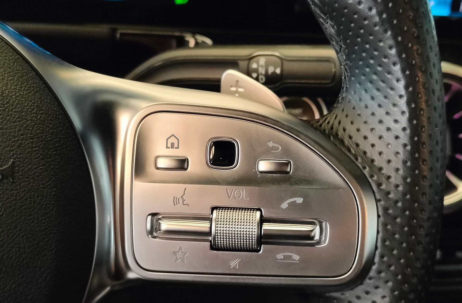 Mercedes-Benz Clase B 200 d Pack AMG - foto 29