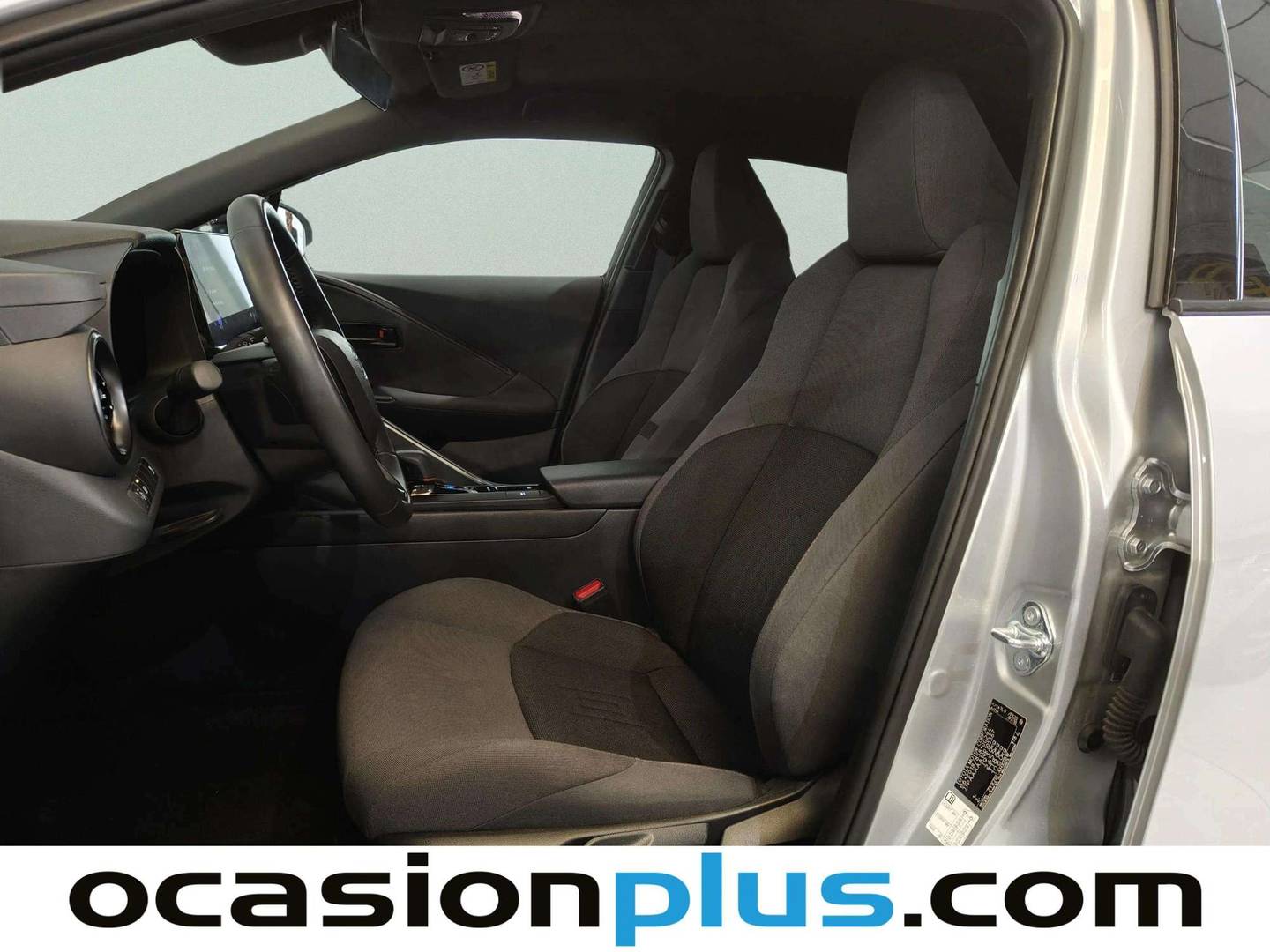 Foto asientos delanteros Toyota C-HR Toyota C-HR 140H Advance (140 CV)