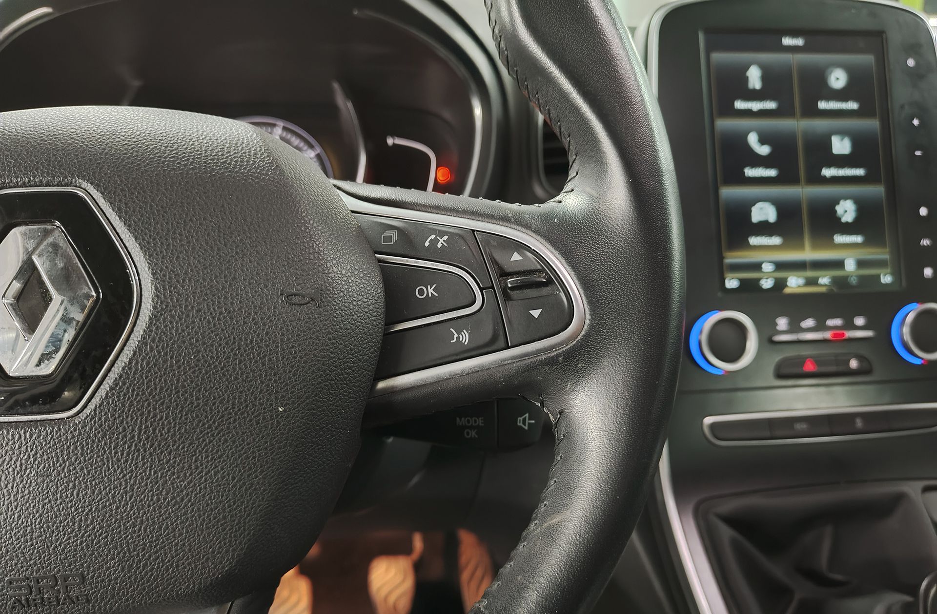 Renault Grand Scénic Zen TCe 7 plazas - foto 28