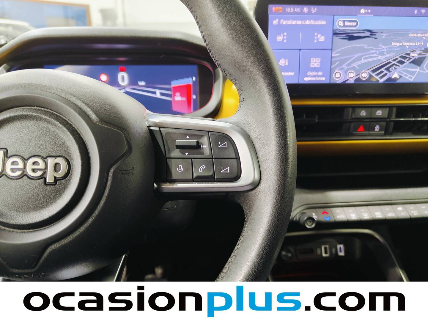 Foto Jeep Avenger Jeep Avenger 1.2 G Summit (100 CV)