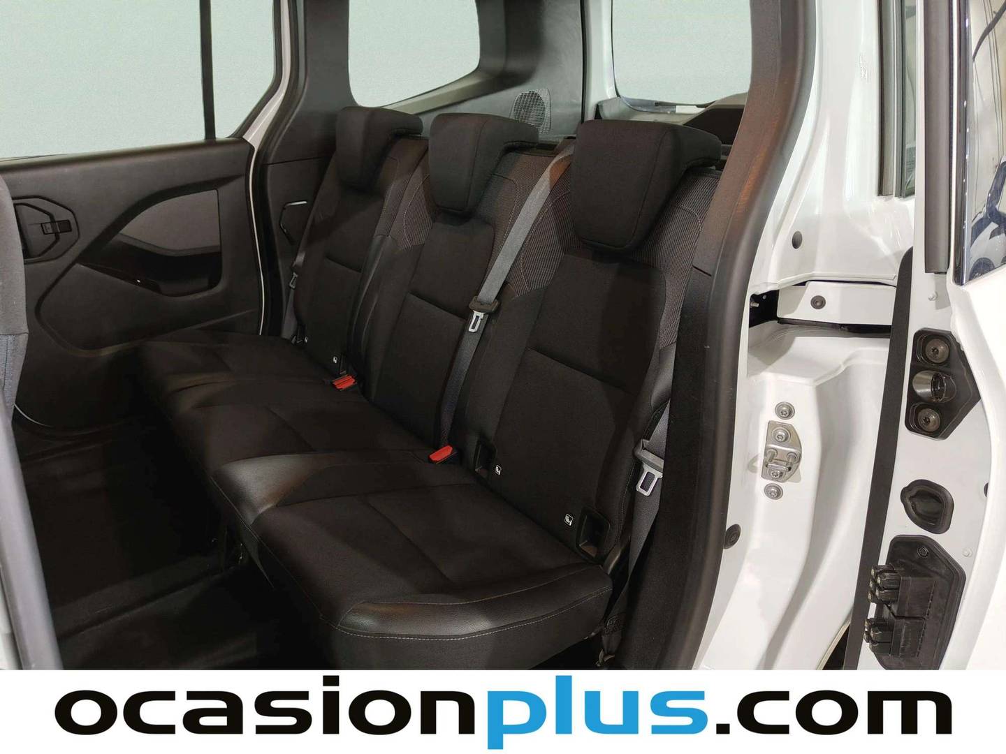 Foto asientos traseros Renault Kangoo Combi Renault Kangoo Combi Combi Life Edition One 1.5 Blue dCi (75 CV)