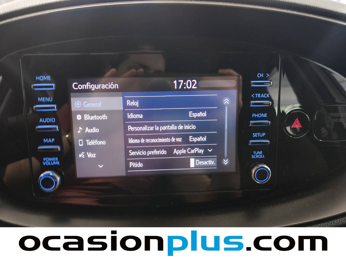 Extras y acabados del Toyota Aygo X Cross Toyota Aygo X Cross 1.0 VVT-I Play (72 CV)