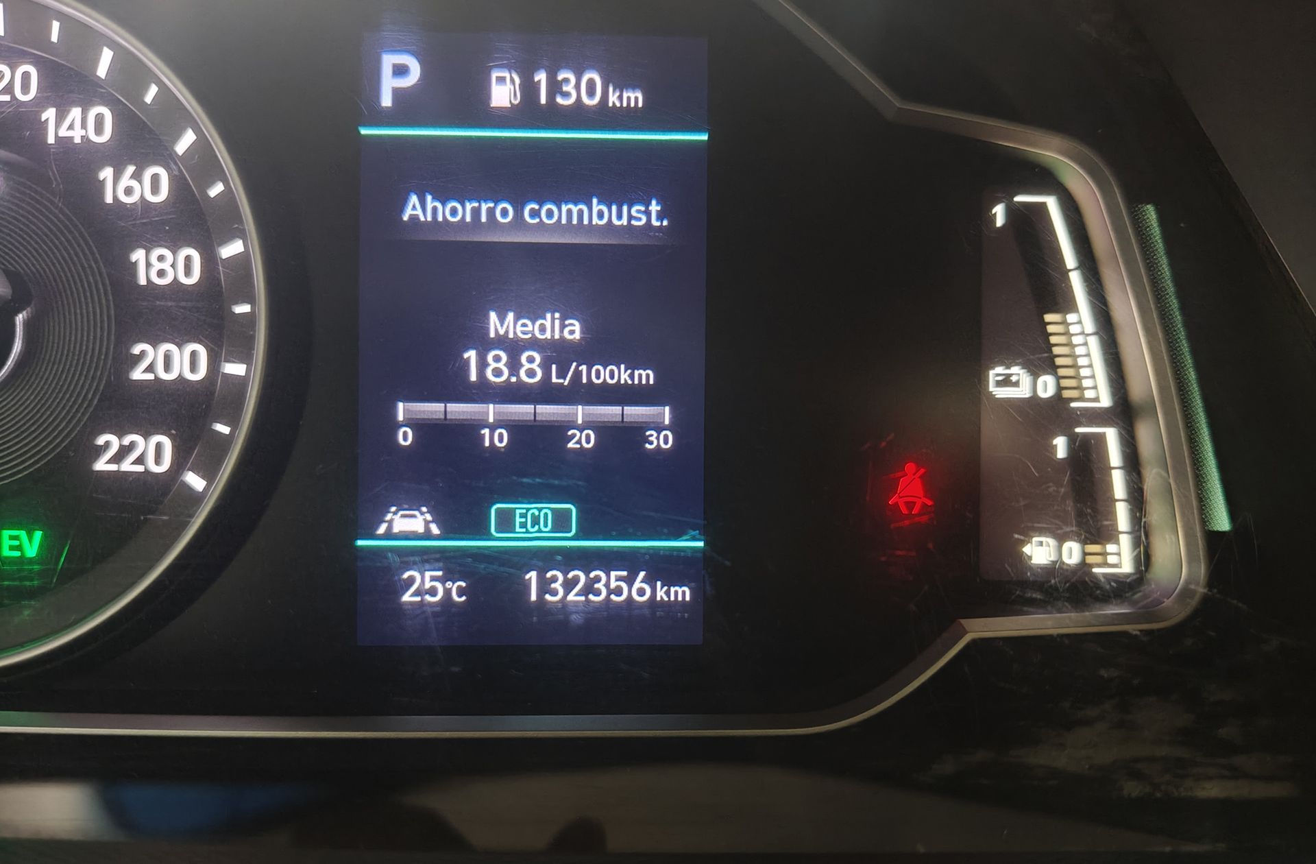 Hyundai Ioniq 1.6 GDI HEV Klass DCT - foto 9