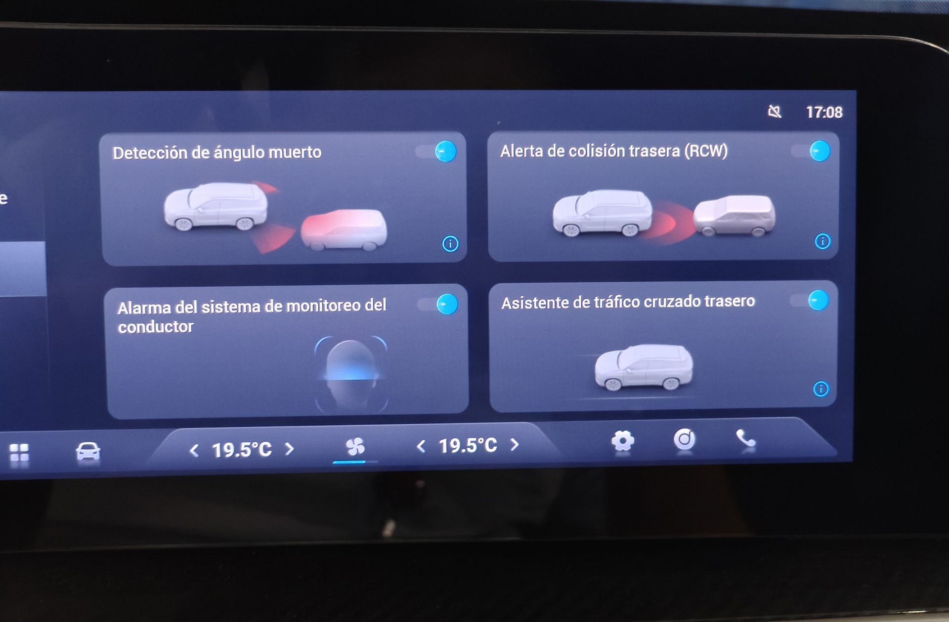 Ebro s700 1.6 T-GDi Luxury 7 DCT - foto 12