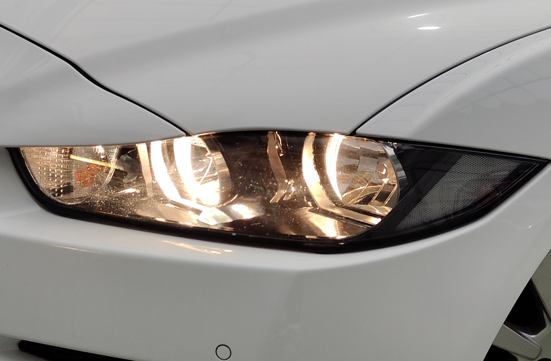 Jaguar XE 2.0 Diesel XE-Pure RWD - foto 14