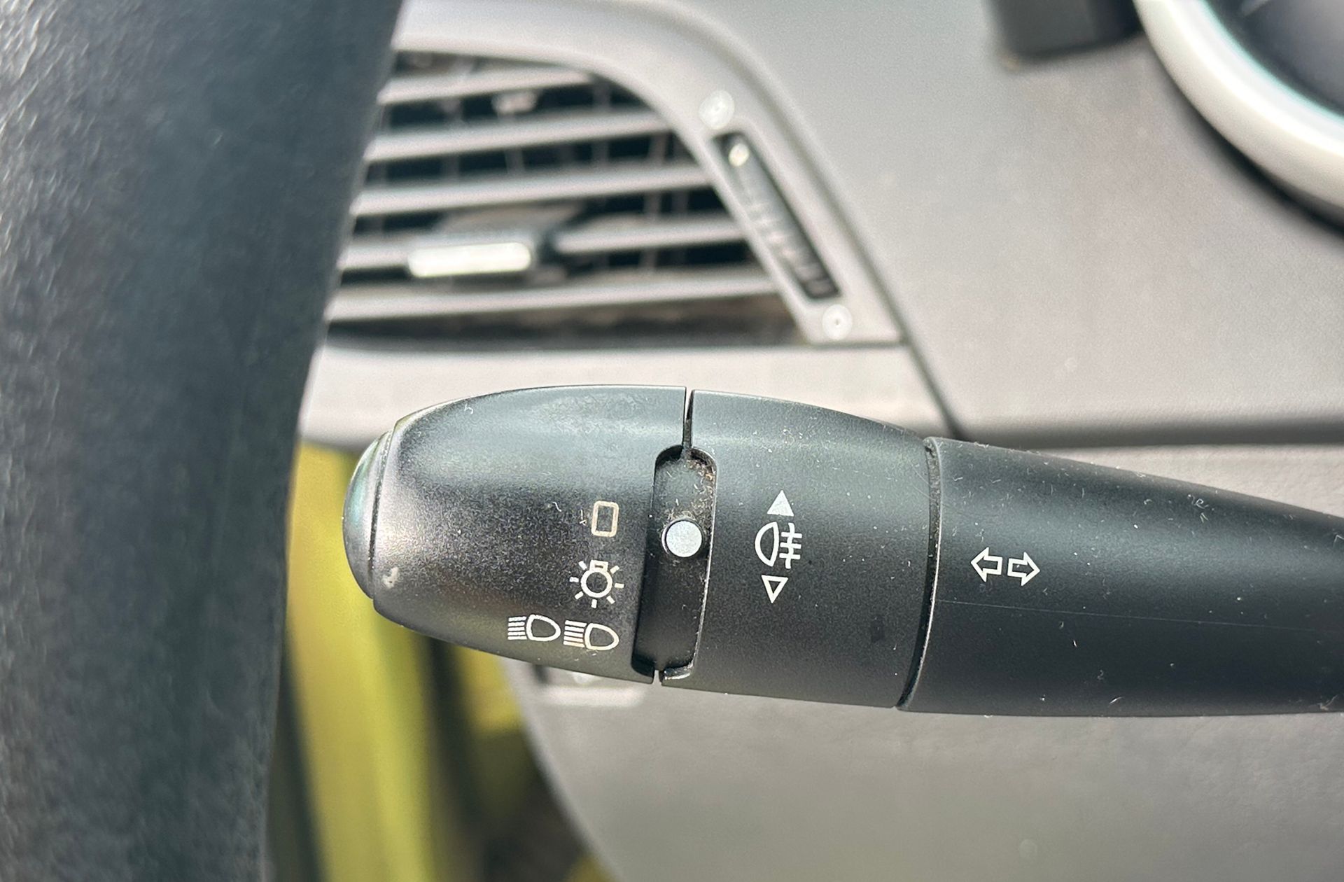 Peugeot 207 1.4 Urban - foto 19