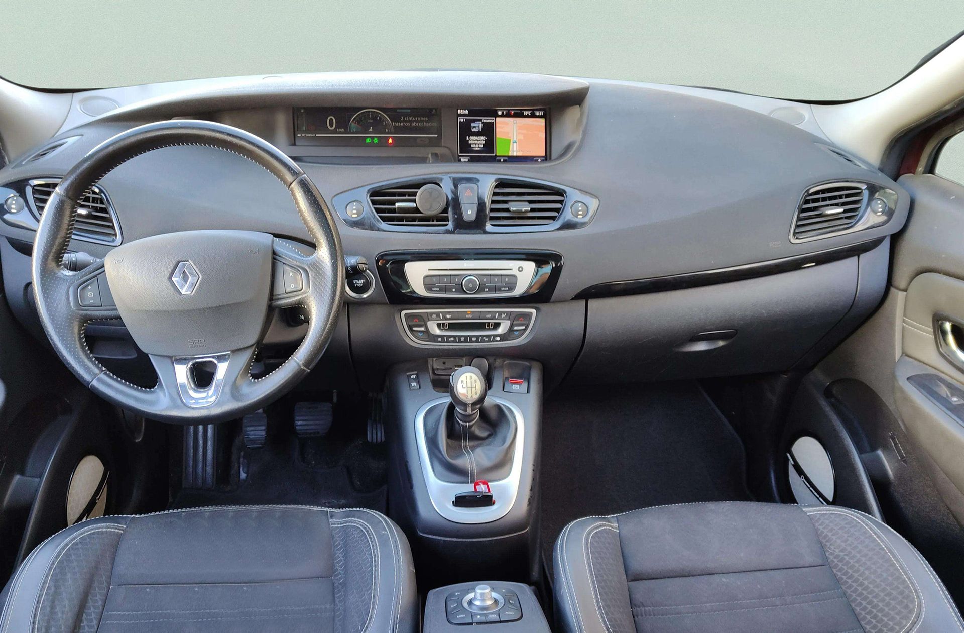 Renault Scénic 1.5 dCi Bose Energy eco2 - foto 6