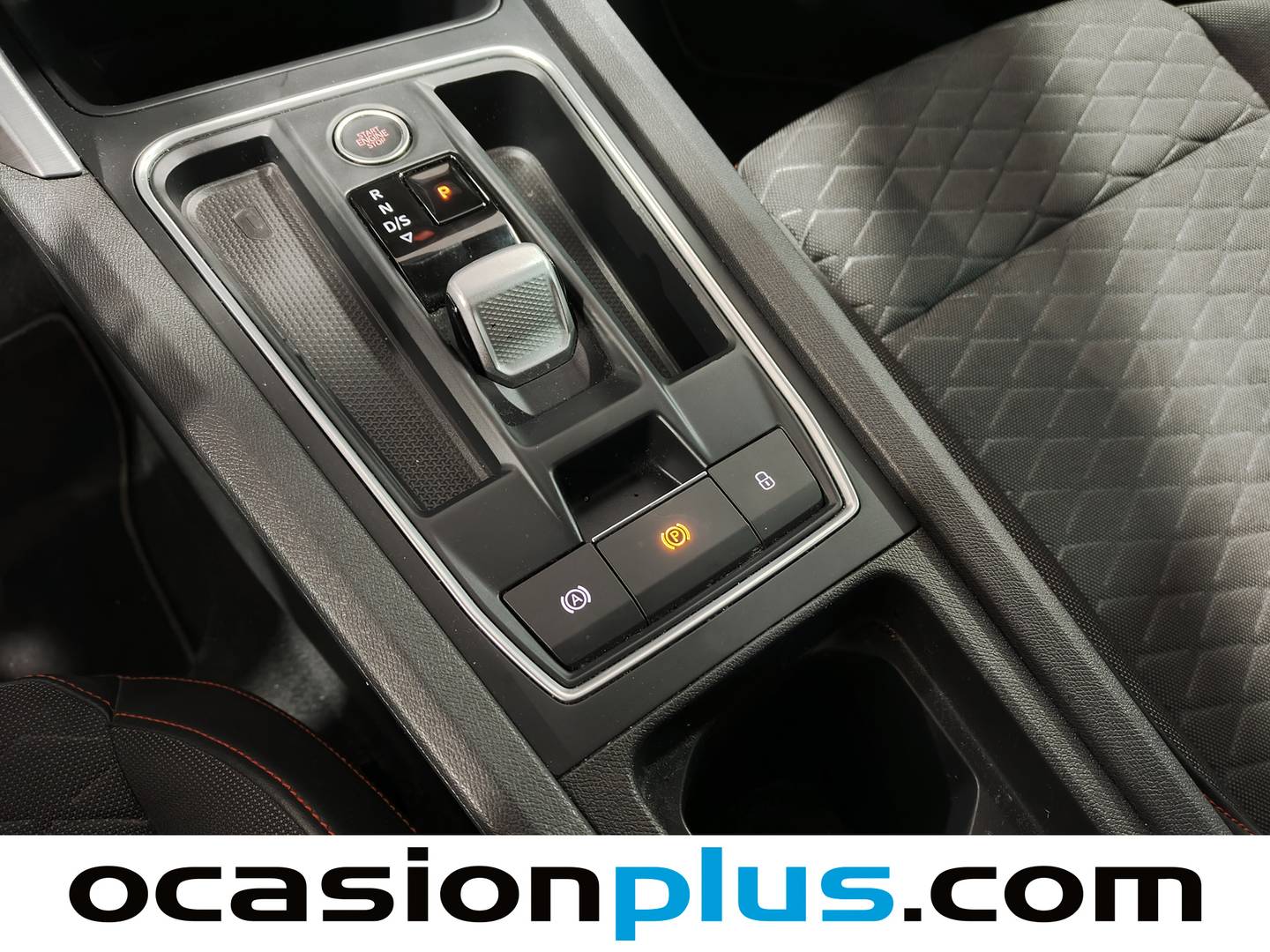 Foto Seat León SEAT León 1.5 eTSI S&S FR Go L DSG (150 CV)