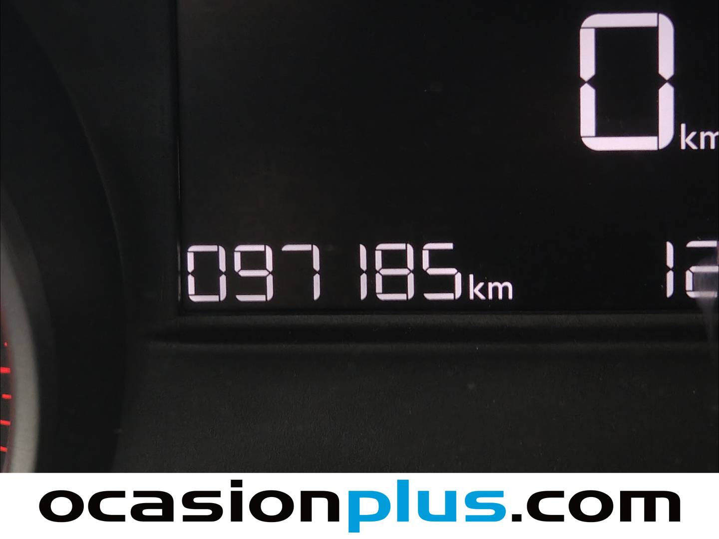 Foto Peugeot 2008 Peugeot 2008 BlueHDi 100 S&S Active (100 CV)