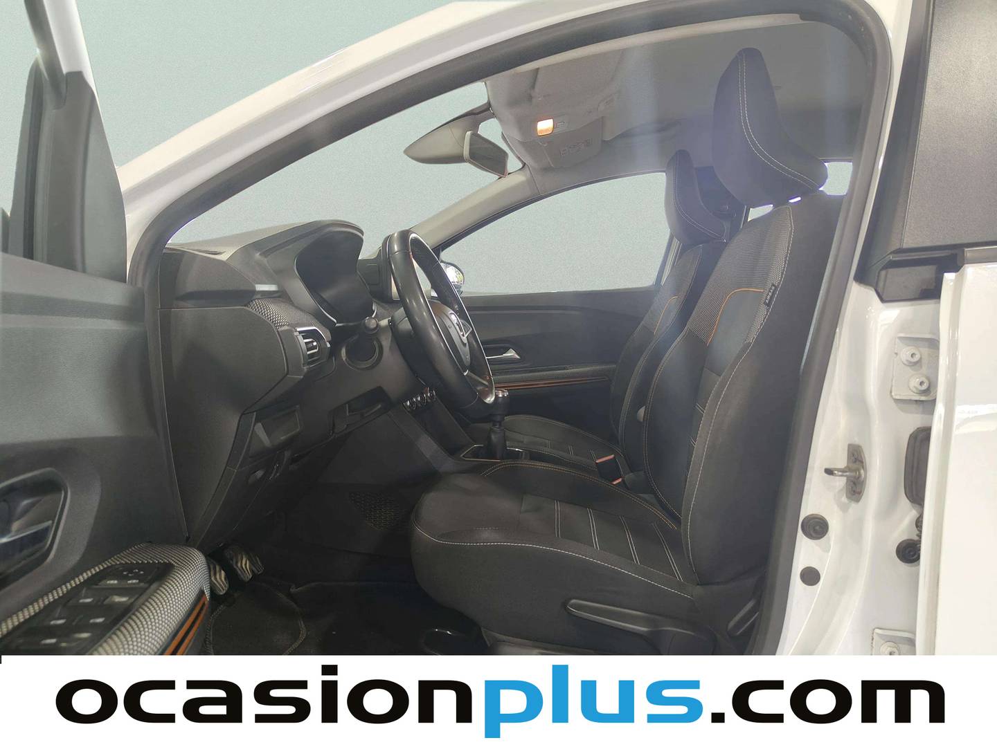 Foto asientos delanteros Dacia Sandero Dacia Sandero Stepway Comfort TCe (91 CV)