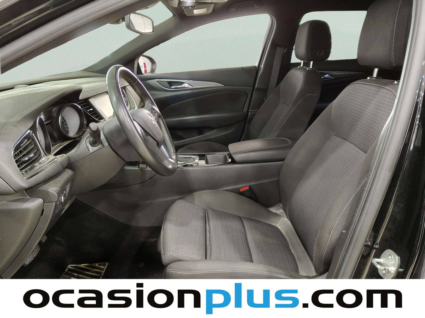 Foto Opel Insignia Opel Insignia Sports Tourer 1.5 D DVH Business Edition AT8 (122 CV)