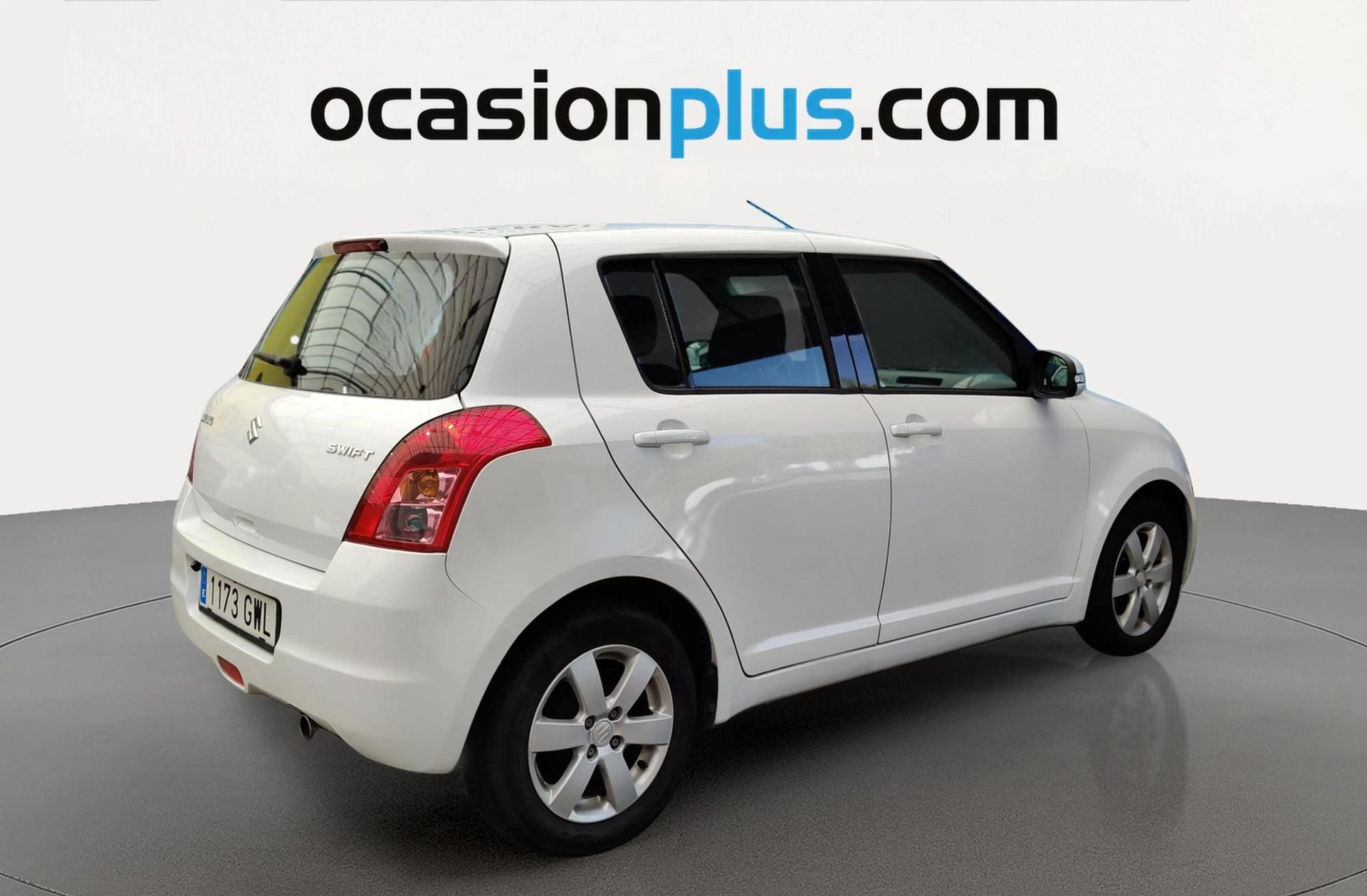 Suzuki Swift 1.3 GL - foto 4