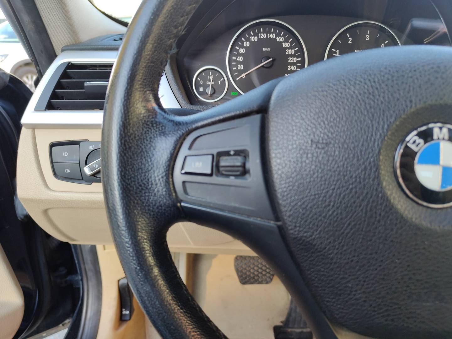 Foto BMW Serie 3 BMW Serie 3 318d (143 CV)