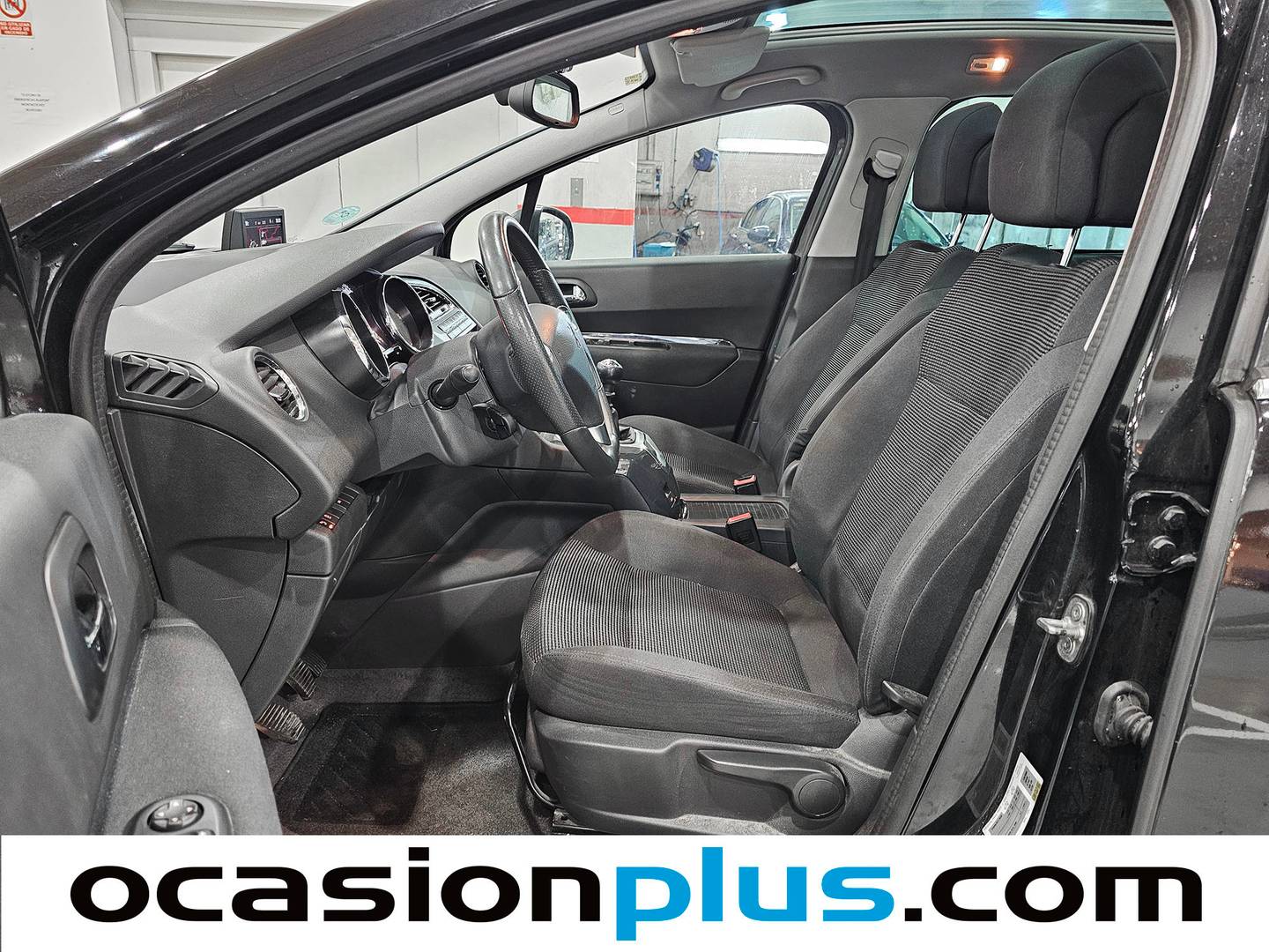 Foto Peugeot 5008 Peugeot 5008 1.6 THP Allure  (156 CV) 7 Plazas