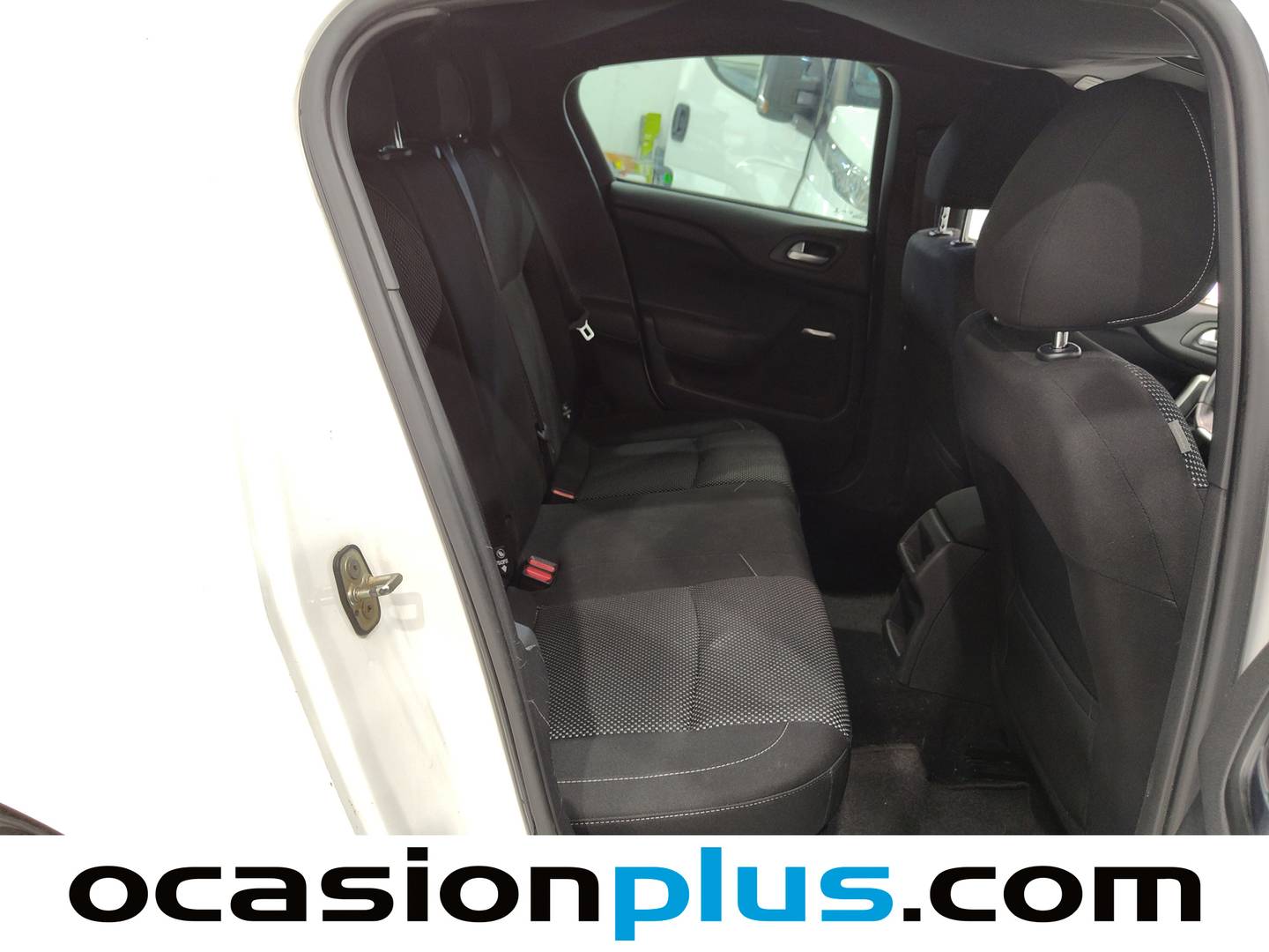 Foto DS DS 4 DS DS4 1.6 BlueHDi STT Desire (120 CV)