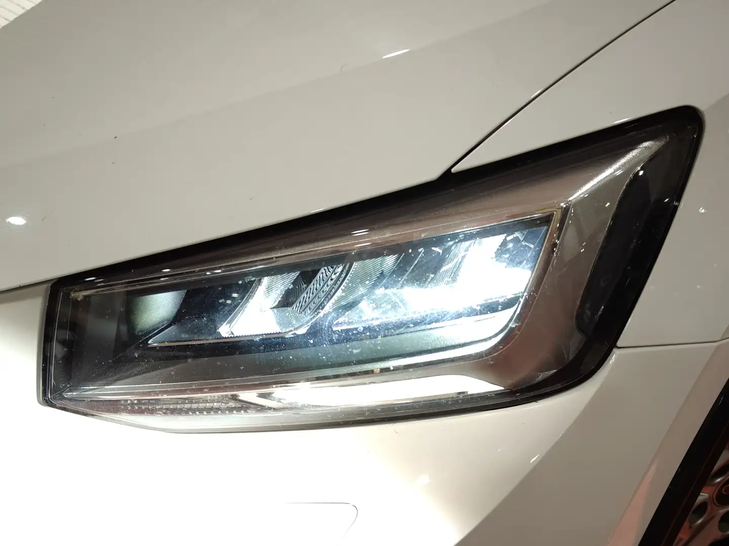 Foto Audi Q2 Audi Q2 Advanced 30 TDI 85 kW (116 CV)