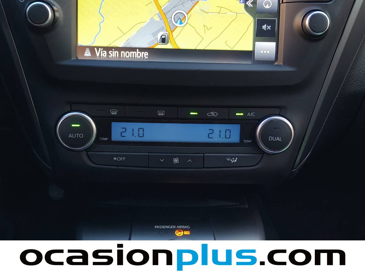 Foto Toyota Avensis Toyota Avensis 150D Touring Sports Business Advance (143 CV)