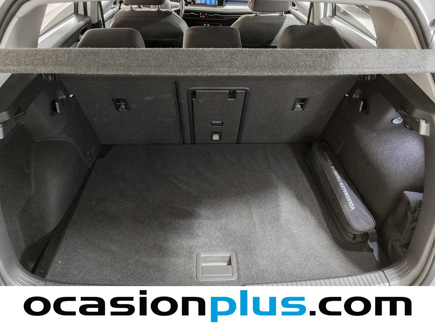 Fotos maletero Volkswagen Golf Volkswagen Golf Life 1.0 eTSI (110 CV) DSG