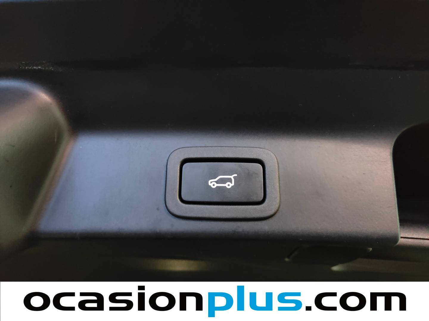 Foto Jaguar F-Pace Jaguar F-PACE 2.0T i4 Prestige AWD Auto (250 CV)