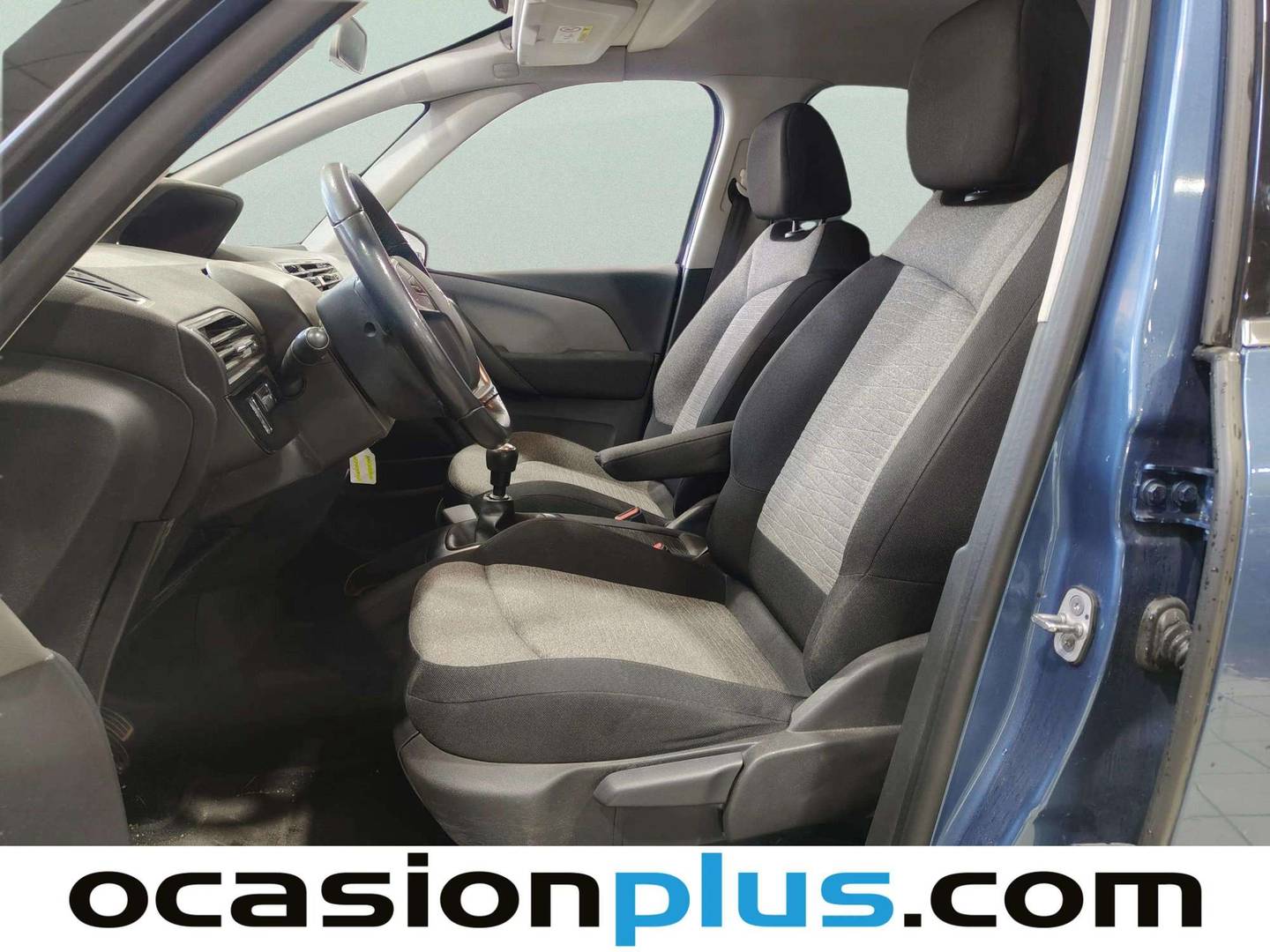 Foto asientos delanteros Citroën C4 Picasso Citroën C4 Picasso BlueHDi 120 Live Edition (120 CV)