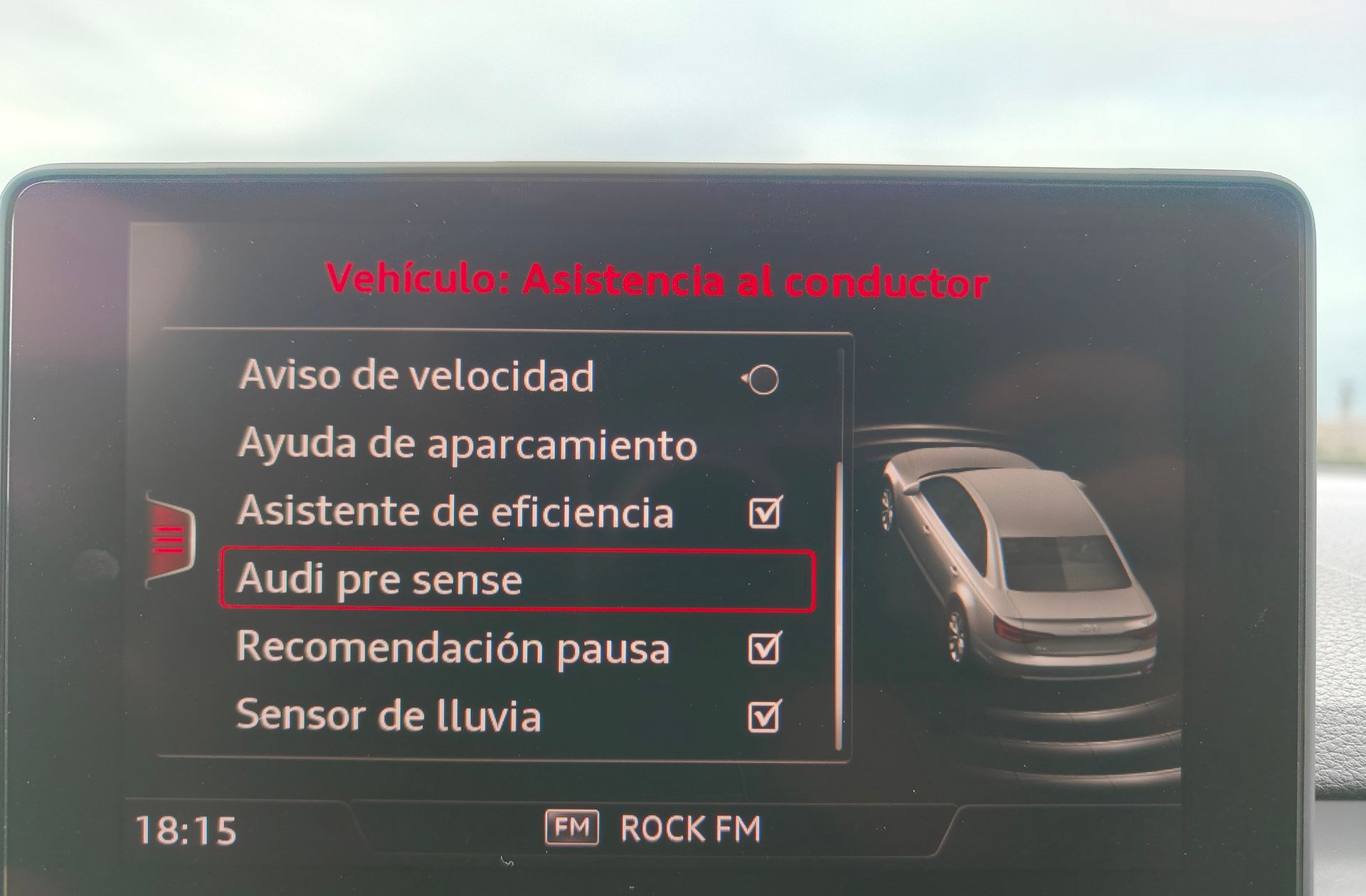 Audi A4 sport edition 2.0 TDI Pack S Line - foto 10