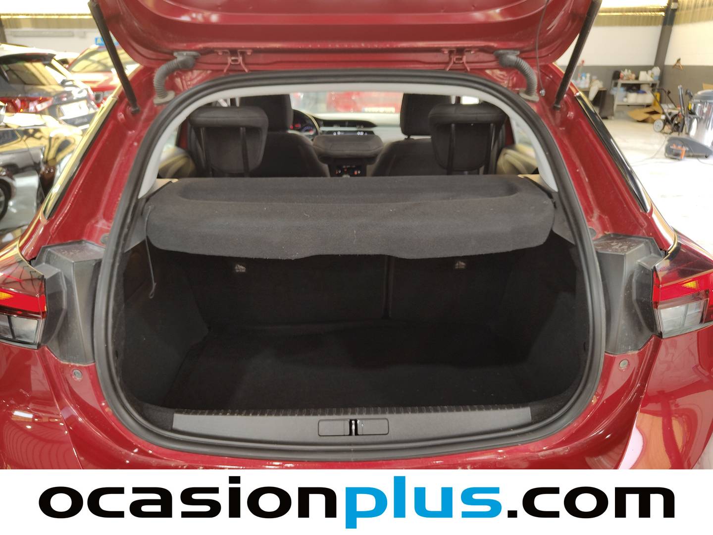 Fotos maletero Opel Corsa Opel Corsa 1.2 XEL Edition (75 CV)