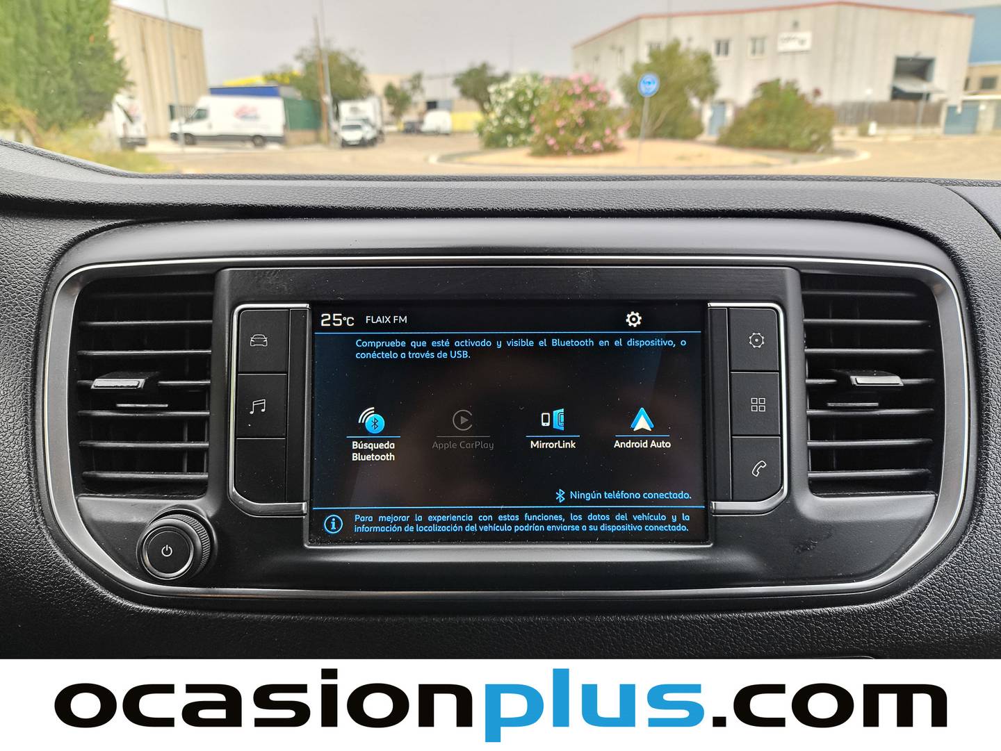 Equipamiento del Peugeot Expert Peugeot Expert Furgon BlueHDi 100 Premium Long (102 CV) 2 Plazas