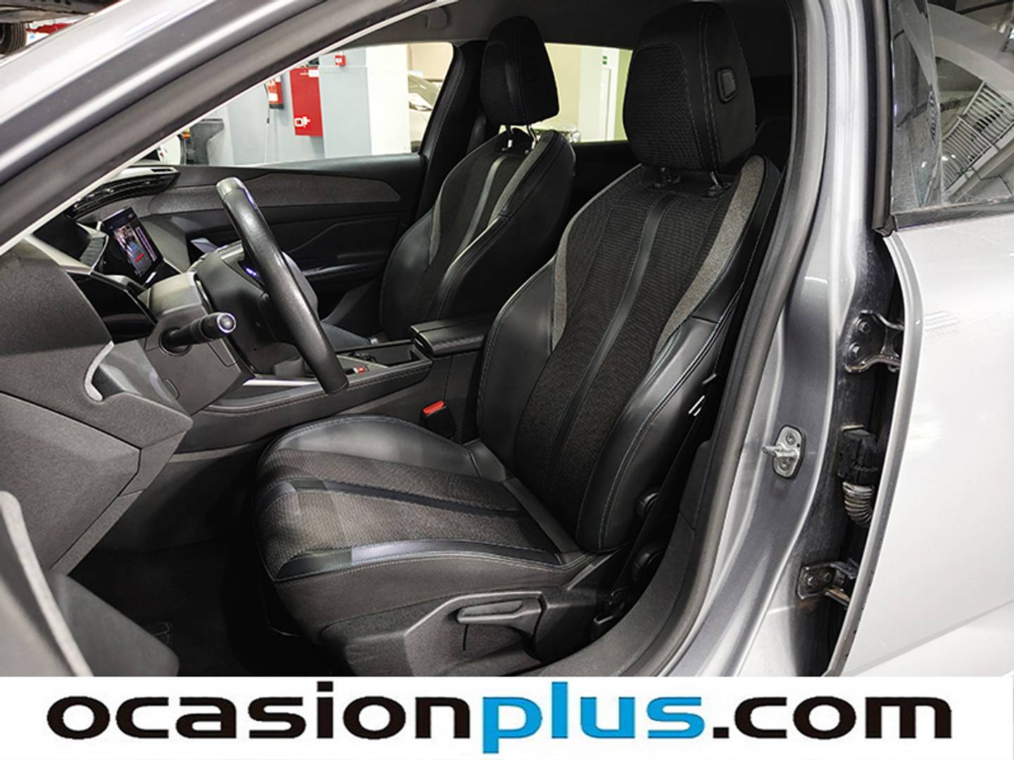 Peugeot 308 Peugeot 308 PureTech 130 S&S Allure (130 CV) de segunda mano
