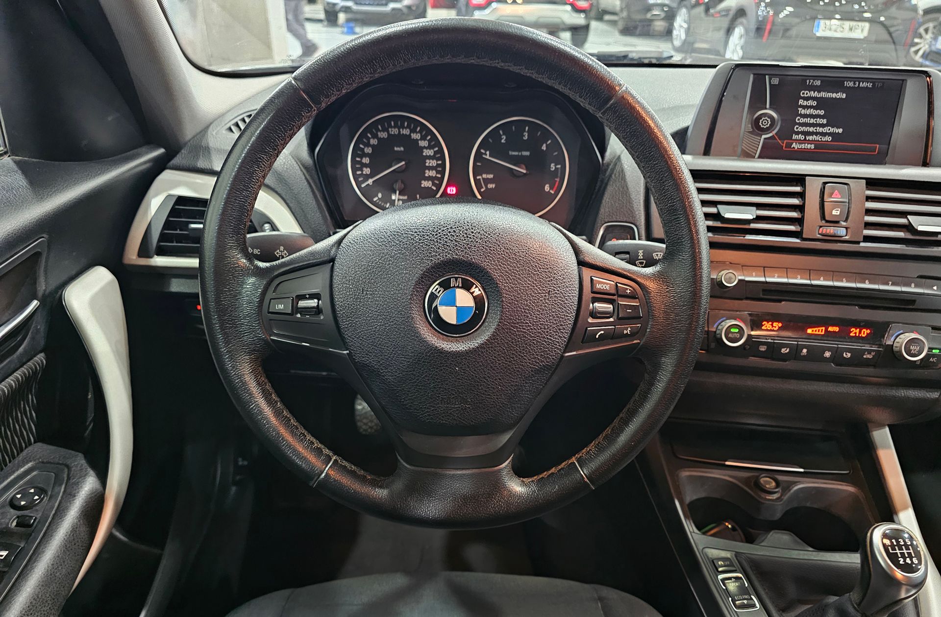 BMW Serie 1 116d - foto 20