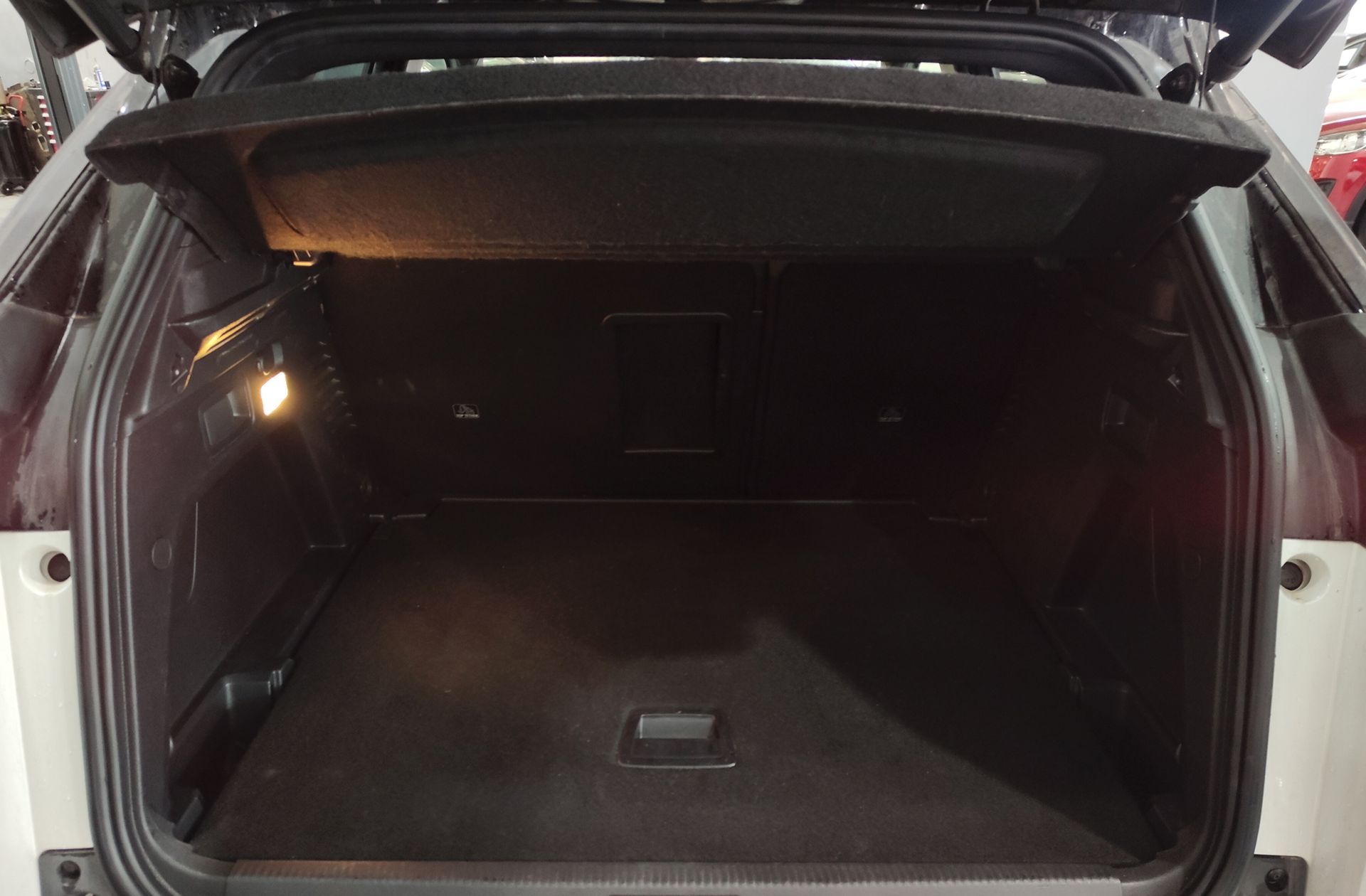 Peugeot 3008 PureTech 130 GT EAT8 - foto 19