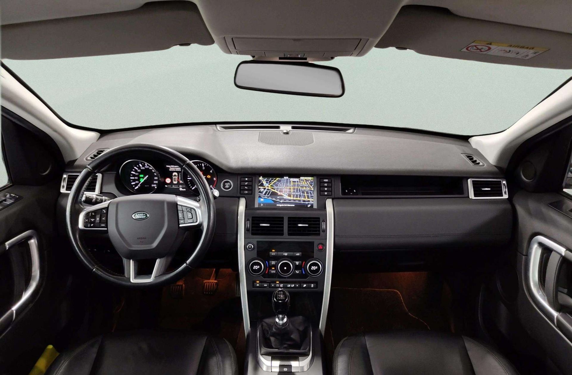 Land Rover Discovery Sport 2.0L TD4 SE 4x4 - foto 7