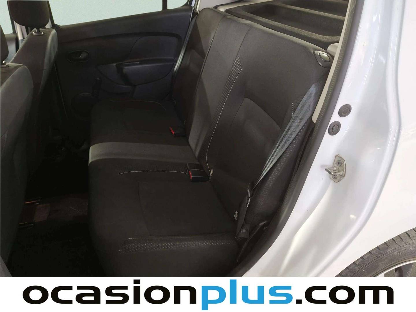 Foto asientos traseros Dacia Sandero Dacia Sandero 1.0 Base (73 CV)