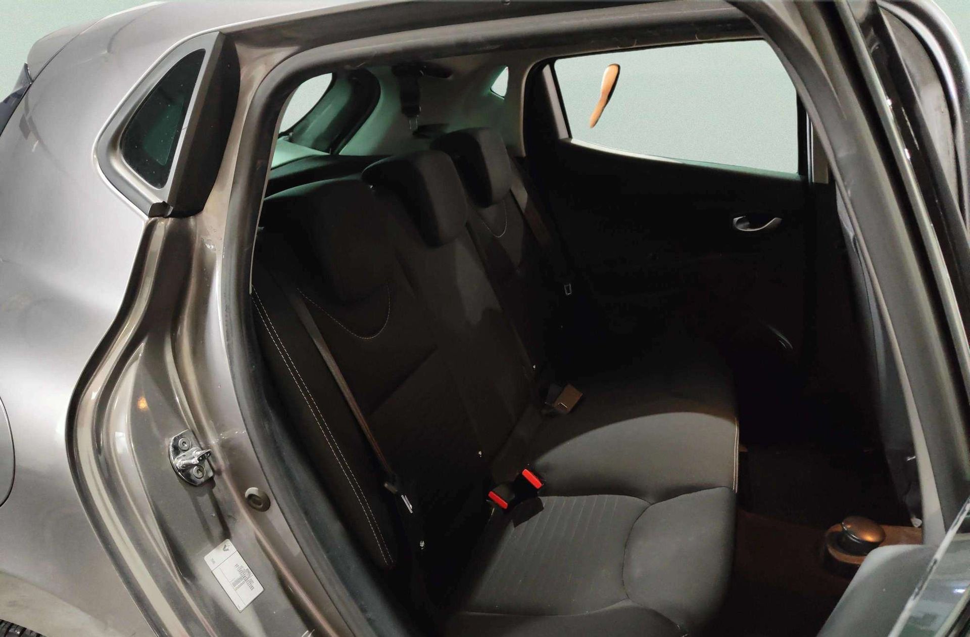 Renault Clio Limited Energy TCe - foto 14
