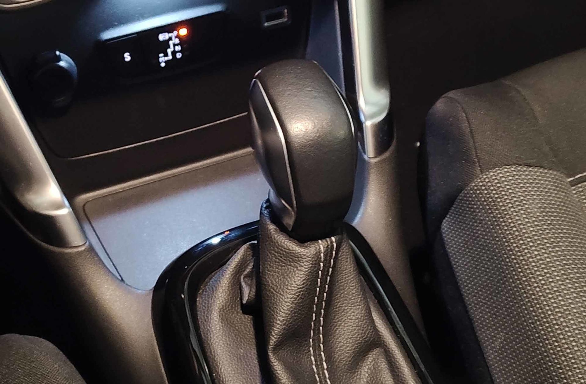 Citroën C3 Aircross PureTech 130 Shine Pack EAT6 - foto 5