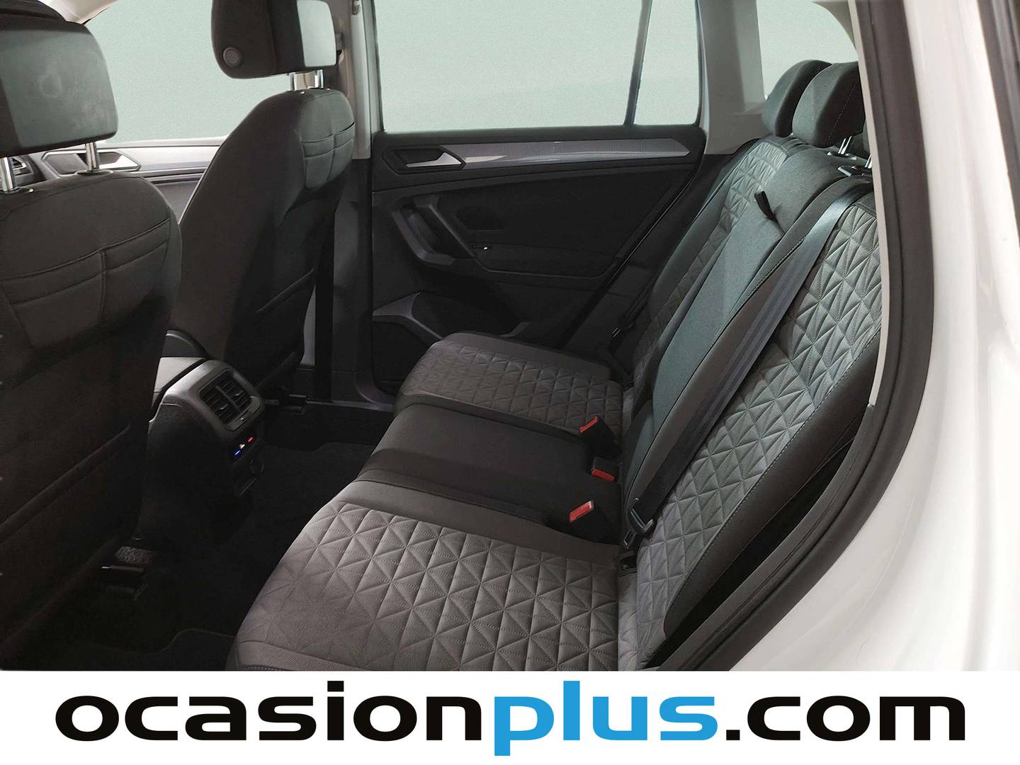 Foto asientos traseros Volkswagen Tiguan Volkswagen Tiguan Life 1.4 TSI eHybrid (245 CV) DSG