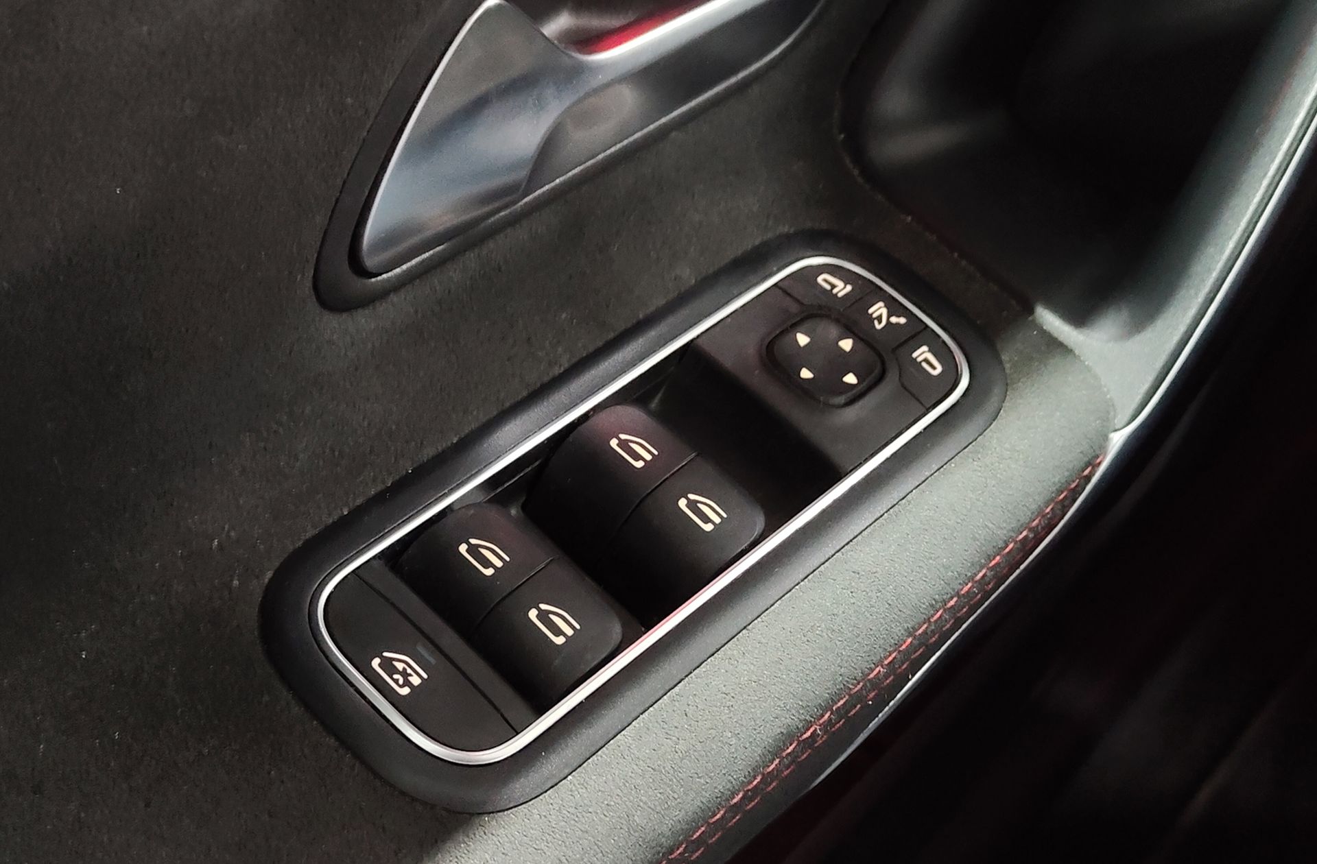 Mercedes-Benz Clase A 180 d Pack AMG - foto 41