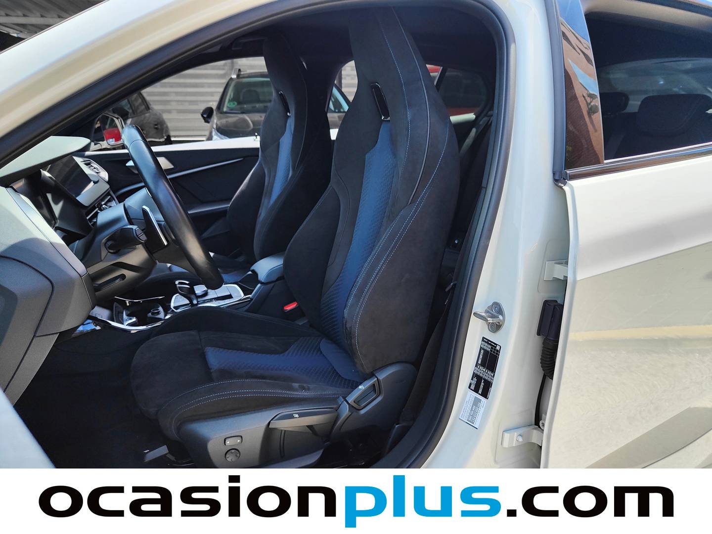 Foto asientos delanteros BMW Serie 1 BMW Serie 1 118d (150 CV) Pack M