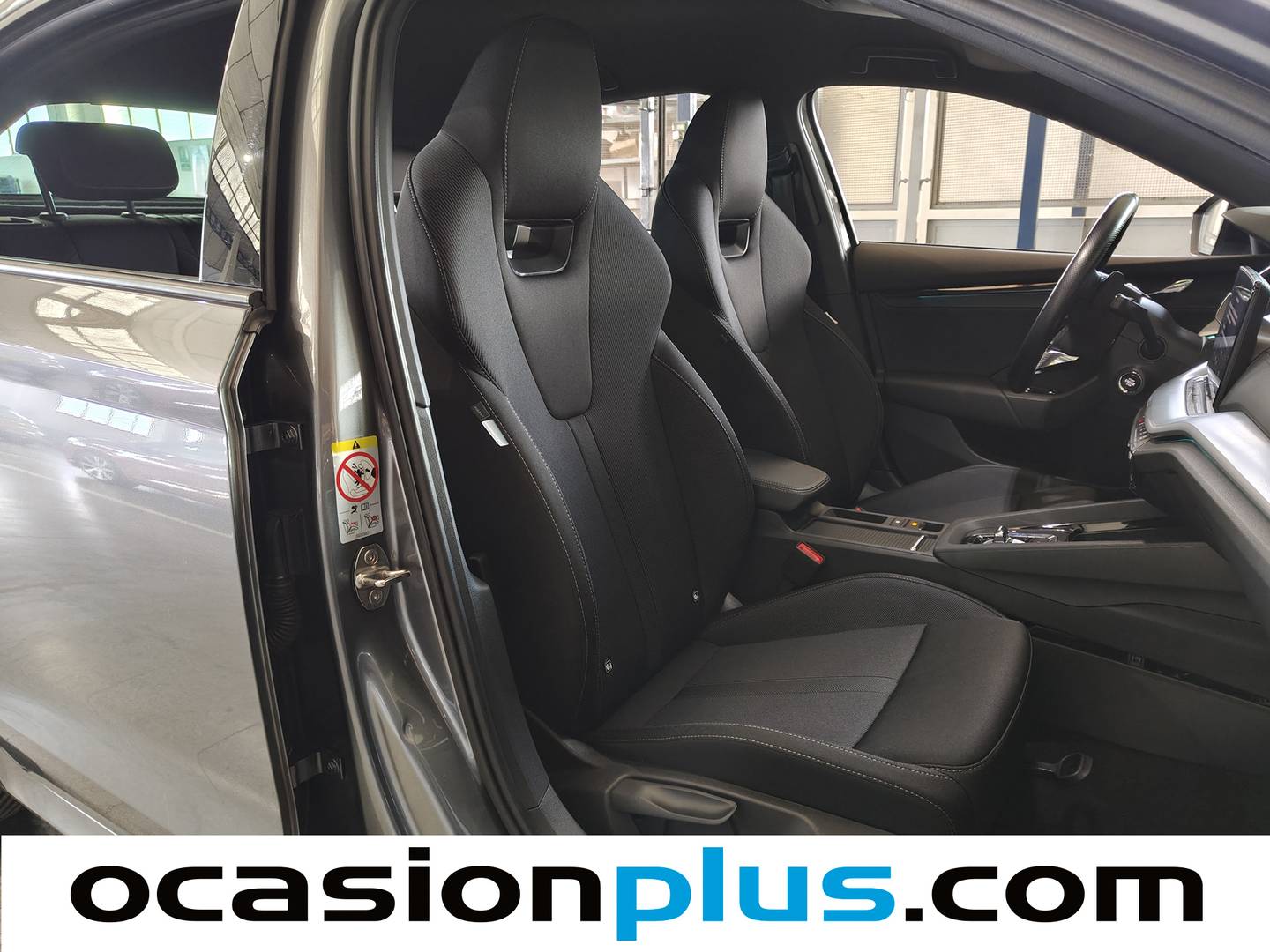 Foto Skoda Octavia Skoda Octavia 2.0 TDI Sport Last Edition DSG (150 CV)